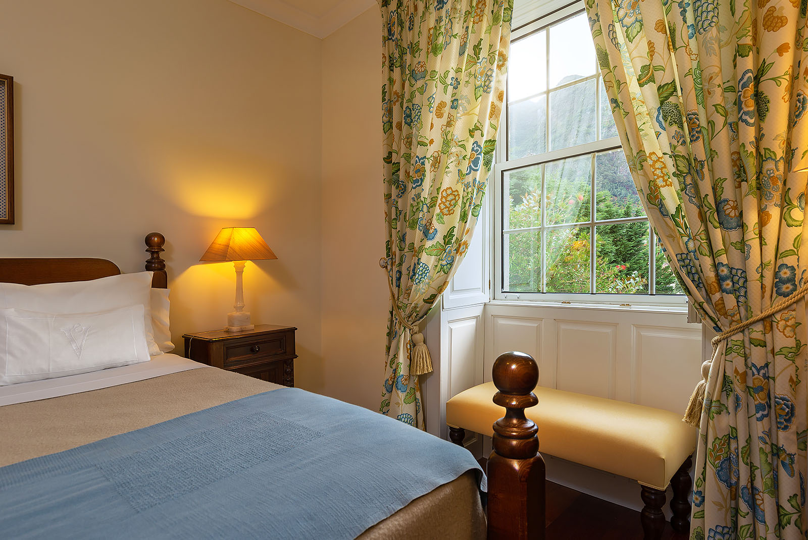 Family Room Superior