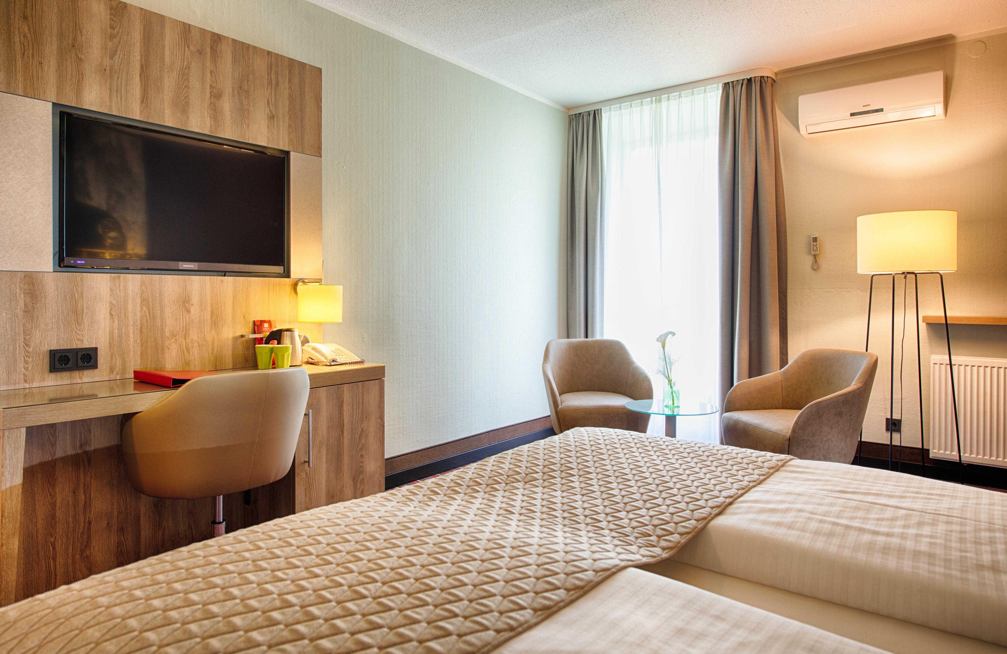 Double or Twin Standard