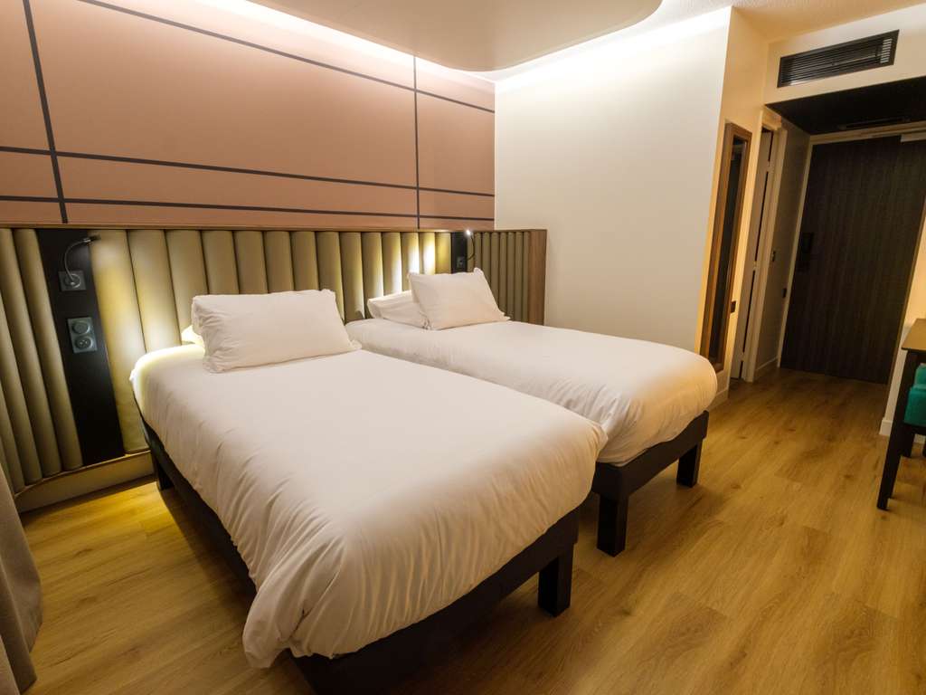 Family Room Superior