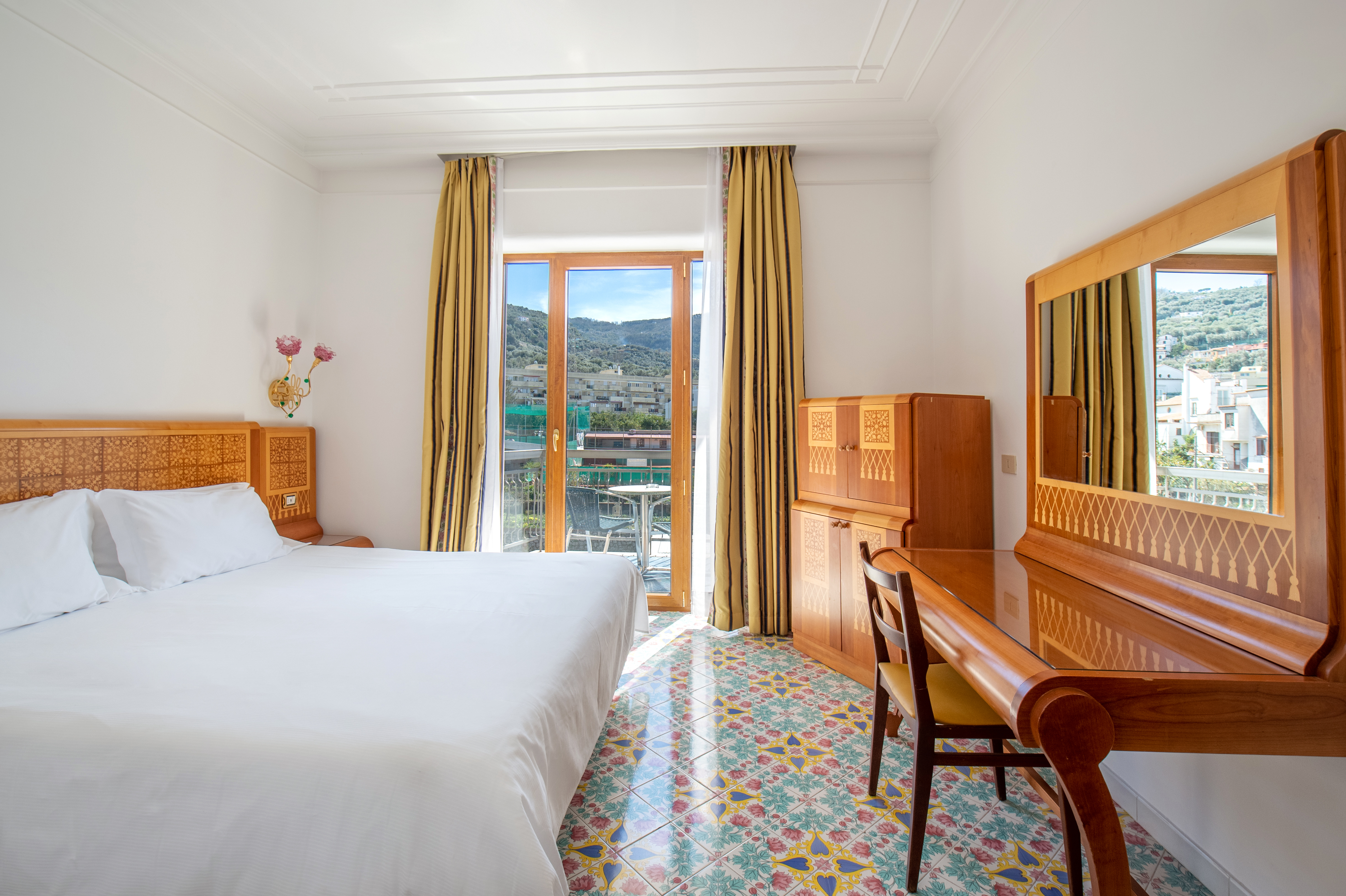 Double or Twin Classic with Balcony