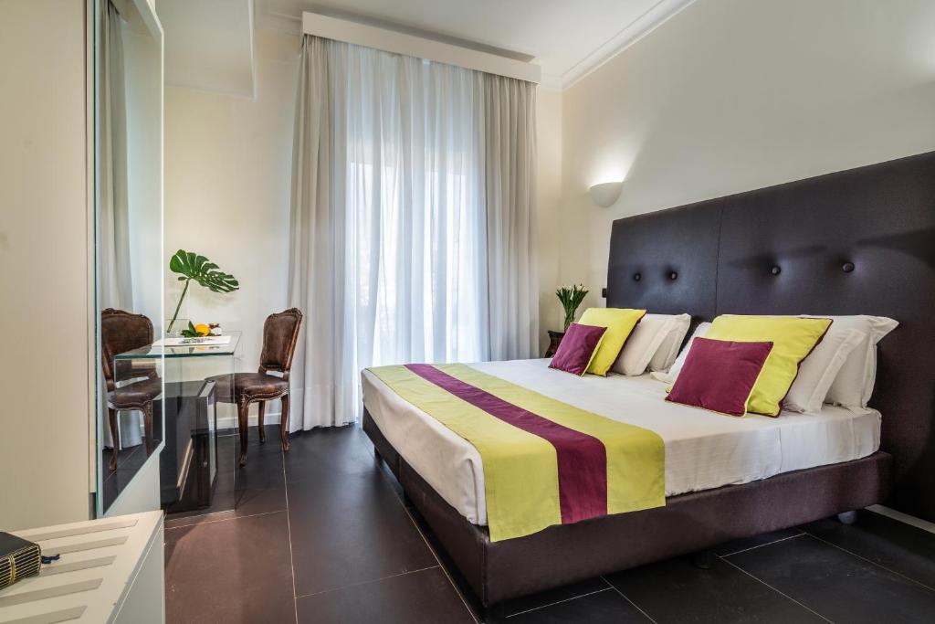 Double or Twin Deluxe with Terrace