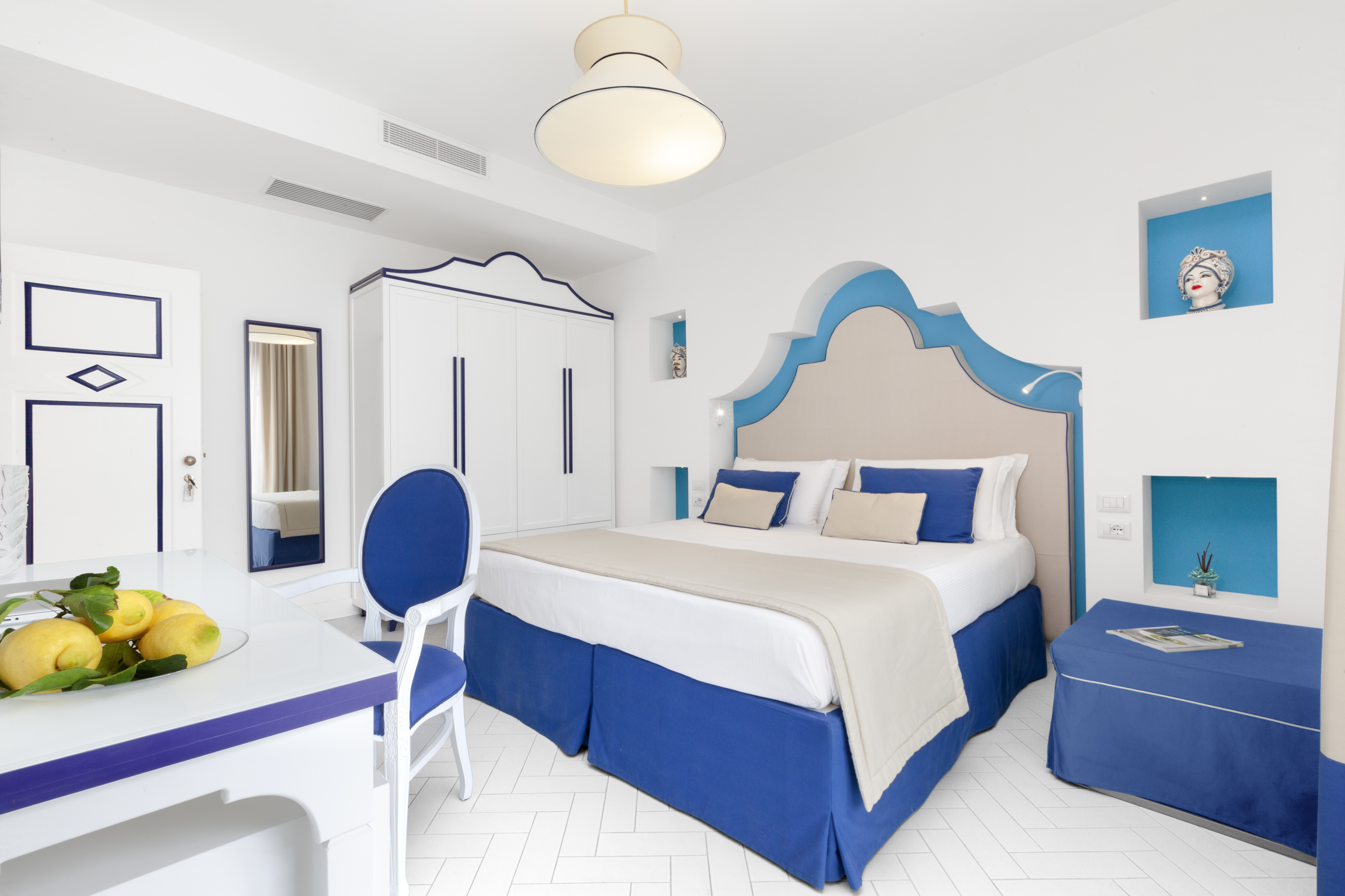 Room Deluxe with Balcony