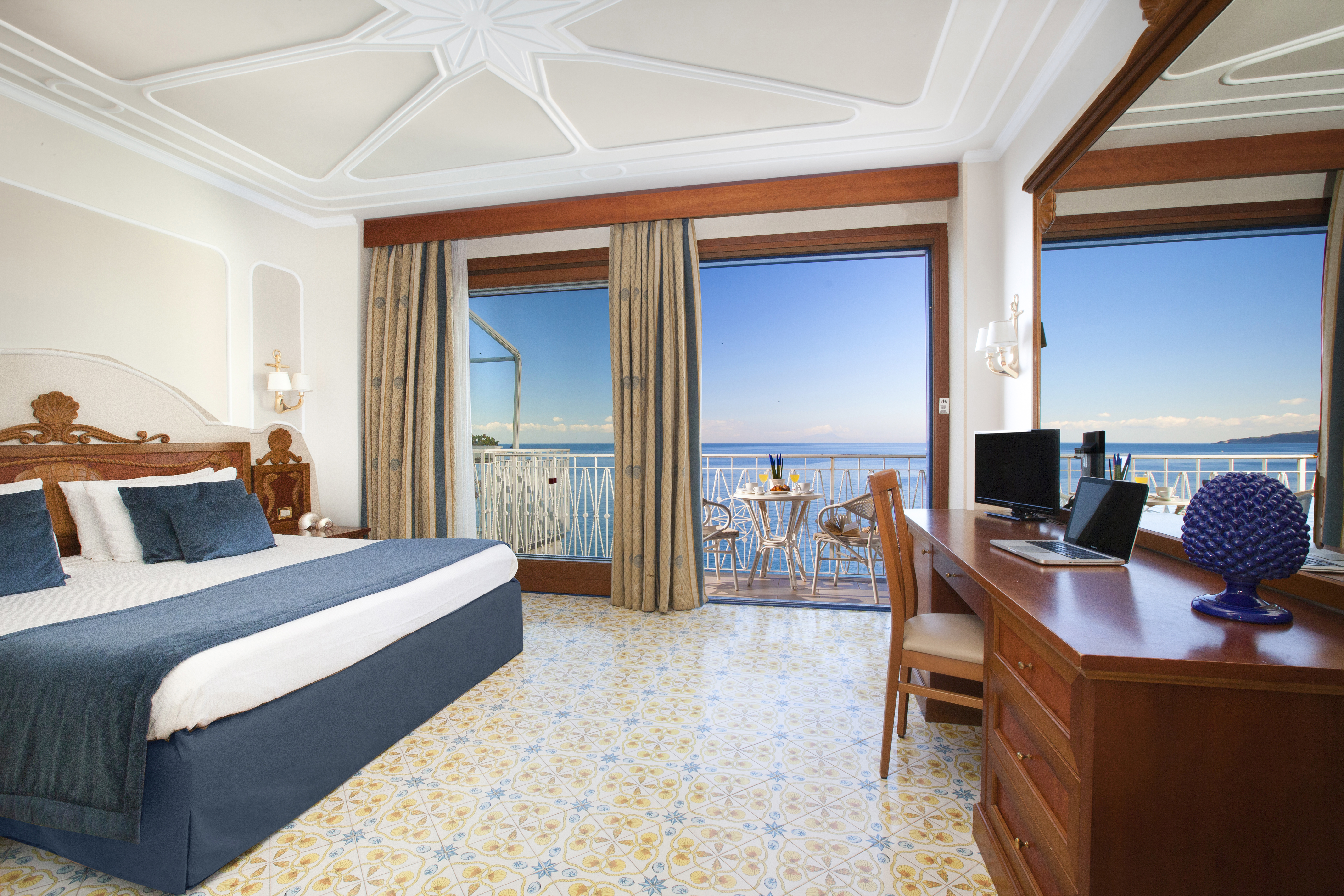 Triple Superior Sea View