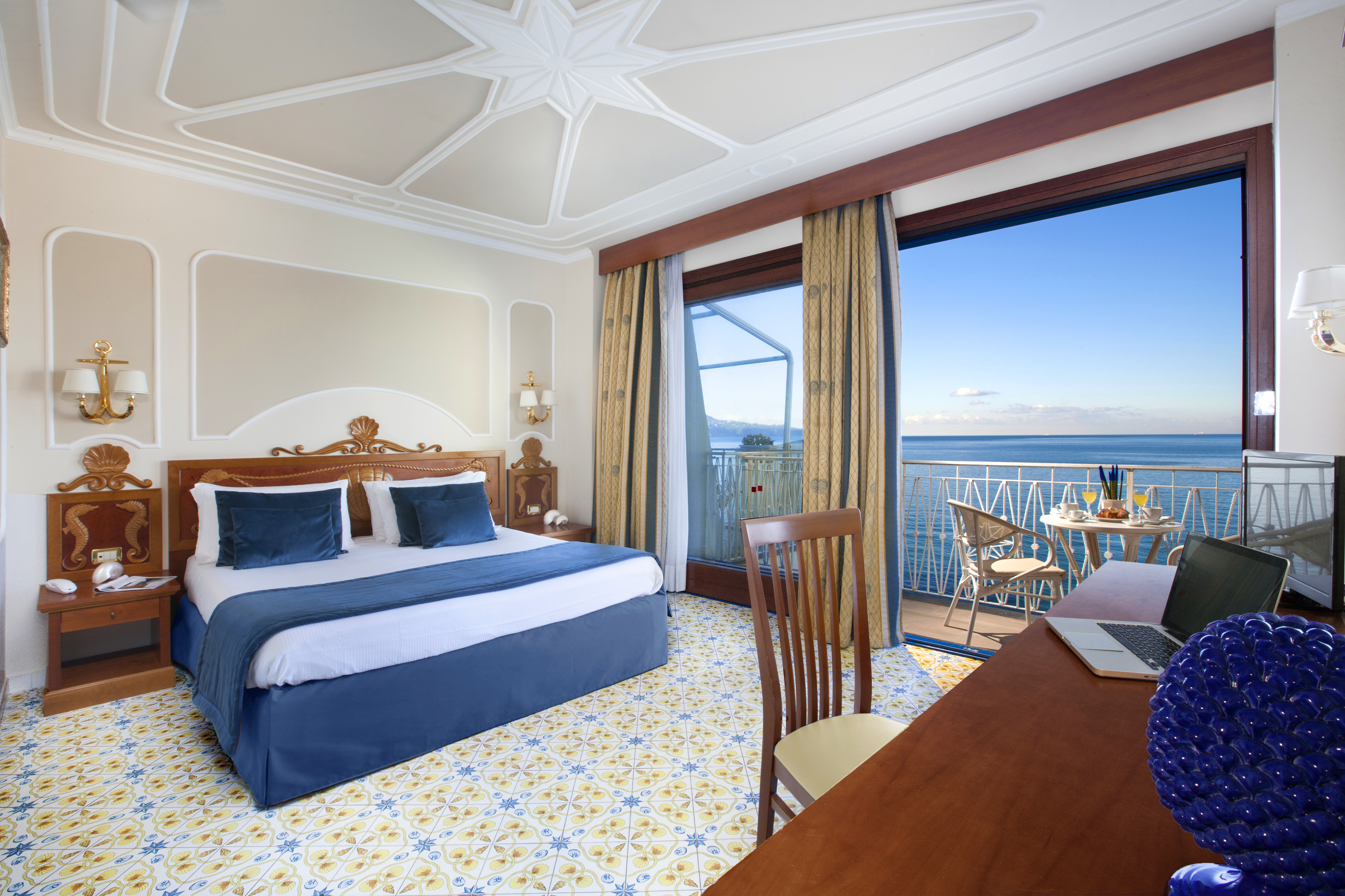 Triple Superior Sea View