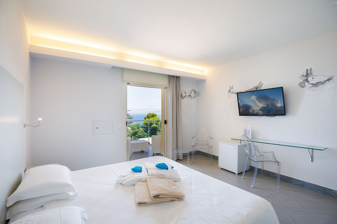 Triple Sea View
