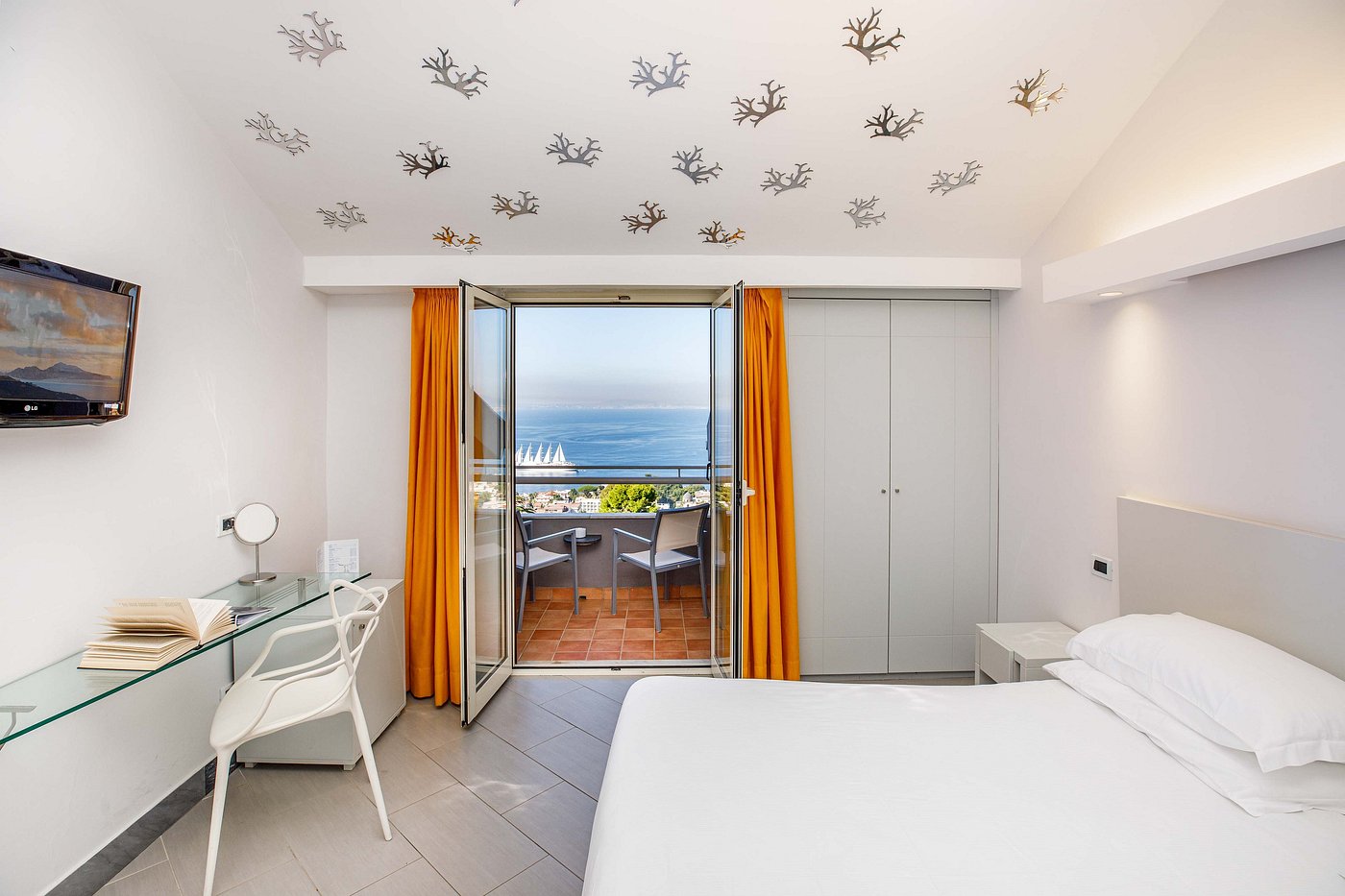 Double or Twin Premium Sea View