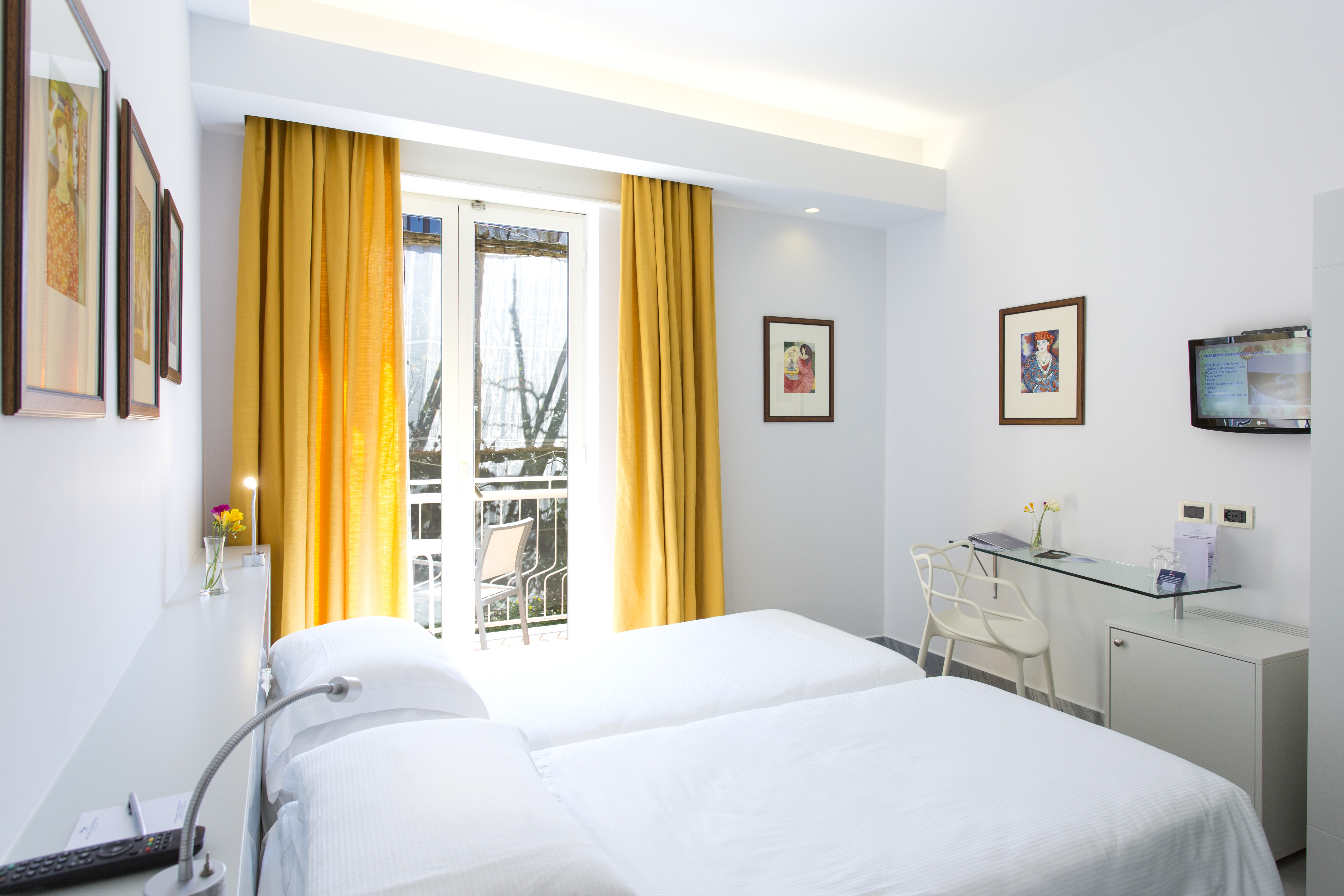 Double or Twin Standard