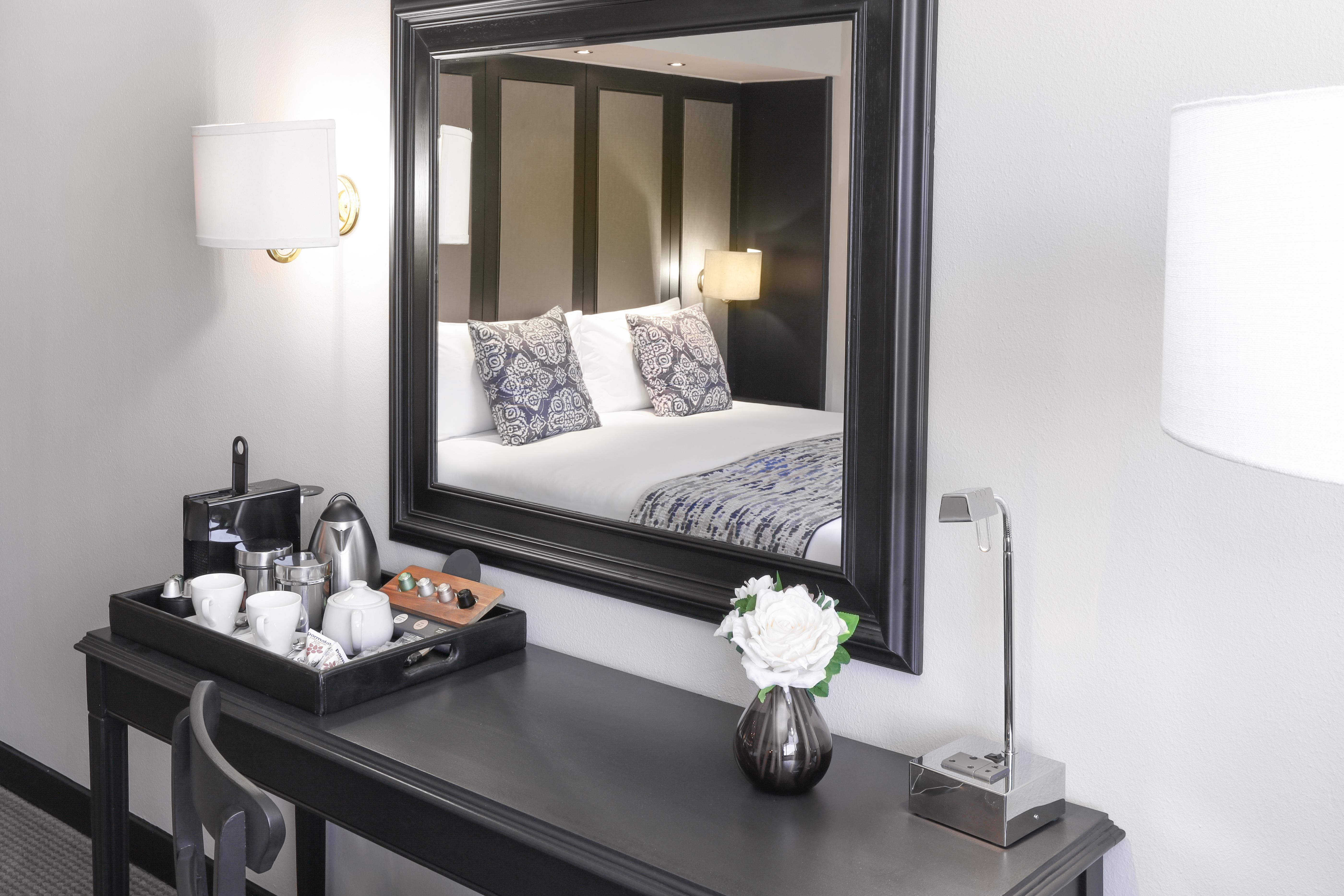 Room King Bed Non Smoking