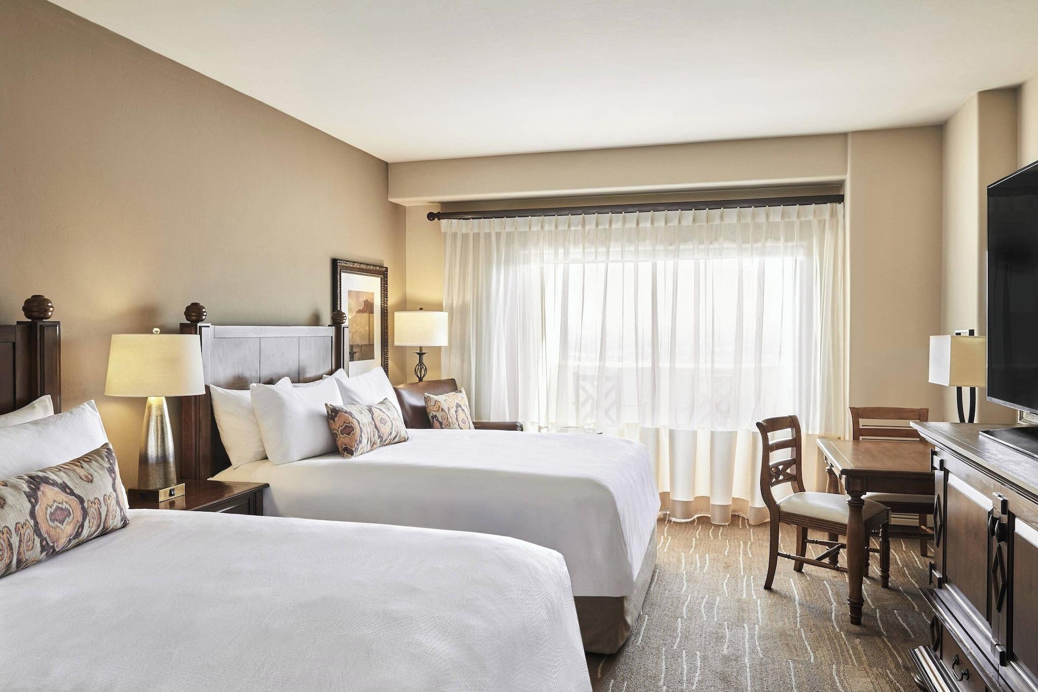Quadruple Two Queen Beds