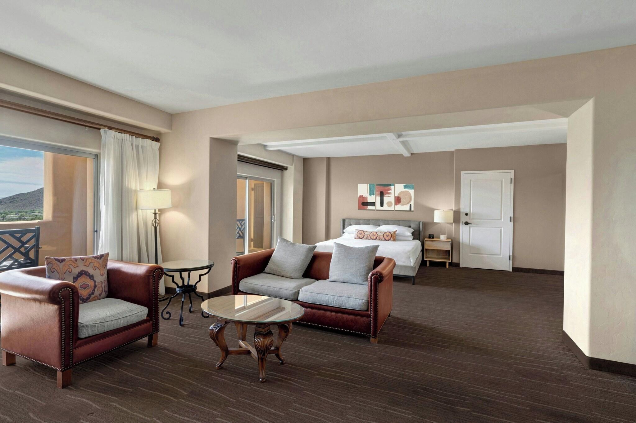 Suite King Size Bed