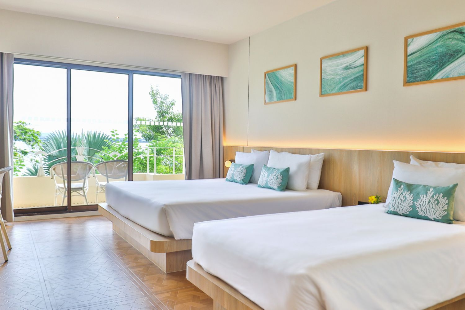 Double or Twin Deluxe Ocean View