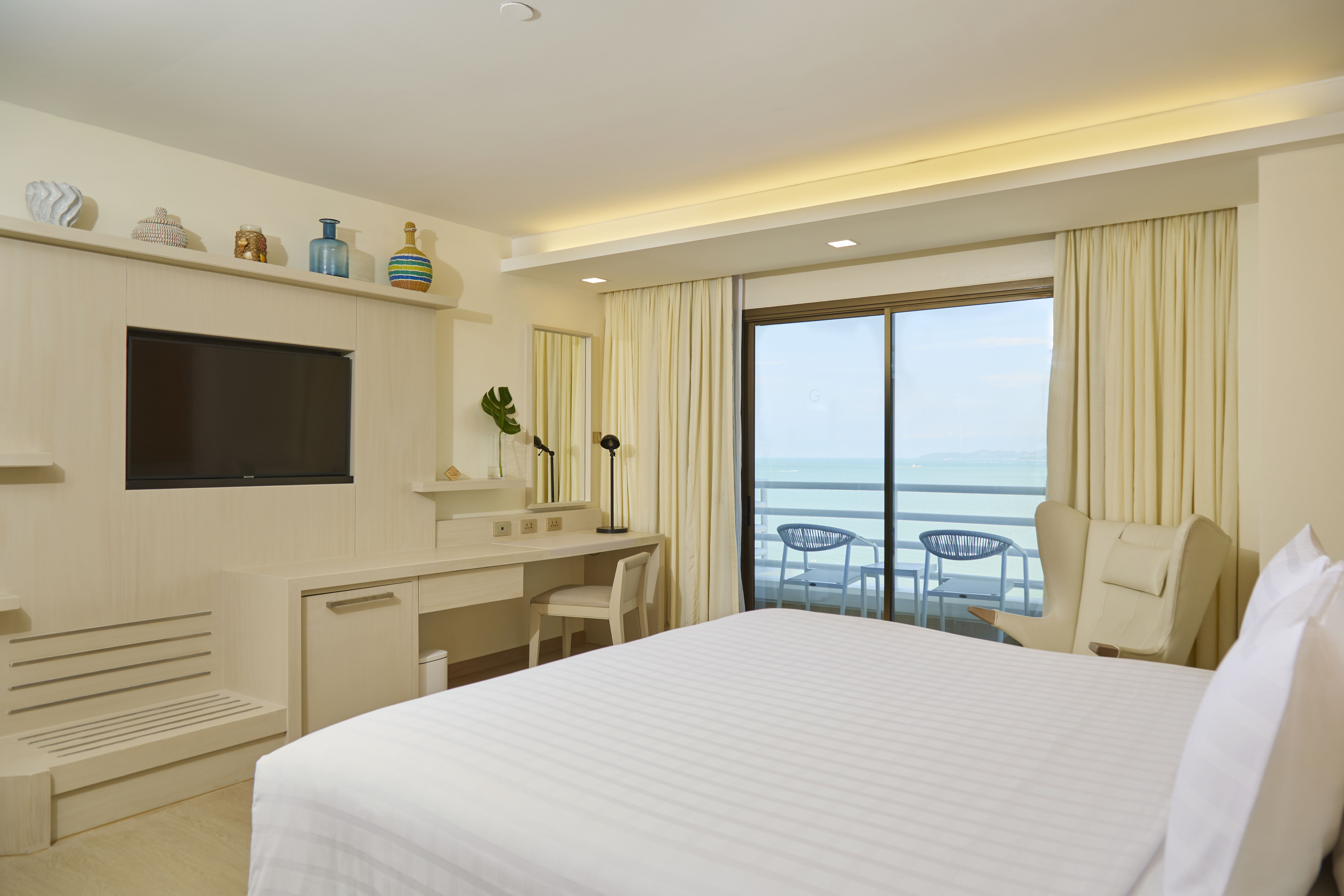 Double Club Executive