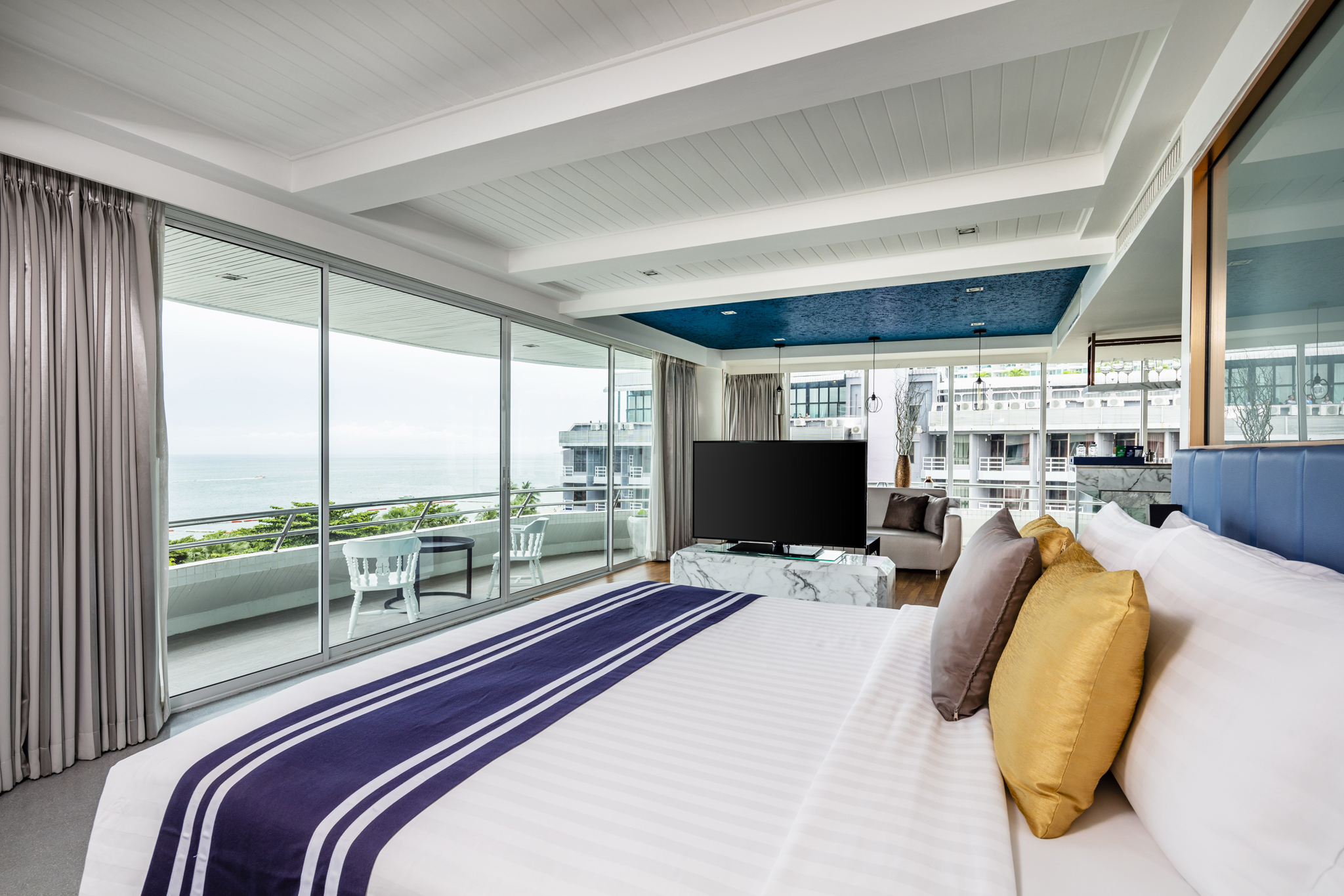 Suite Ocean Front