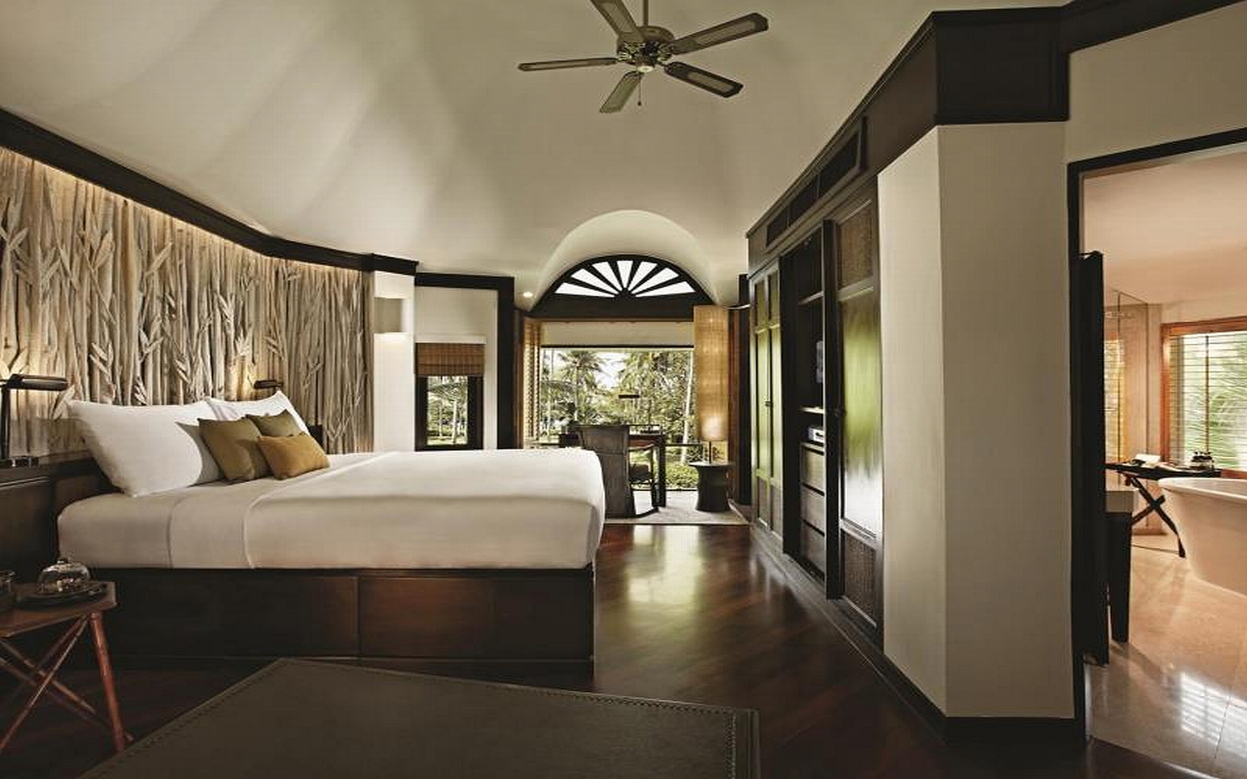 Double or Twin Deluxe