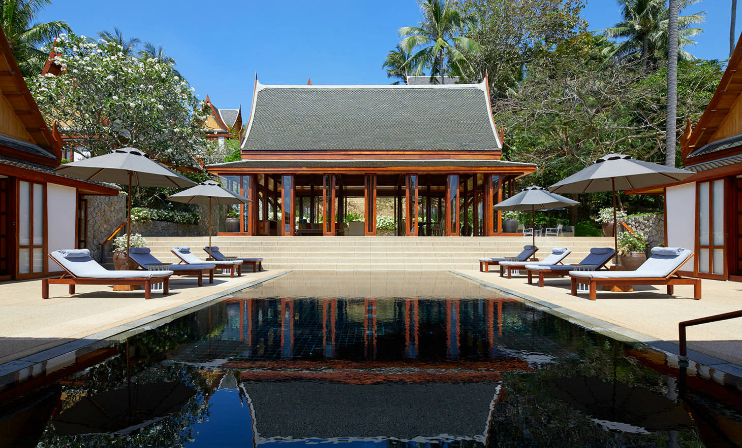 Villa Five Bedrooms with Private Pool