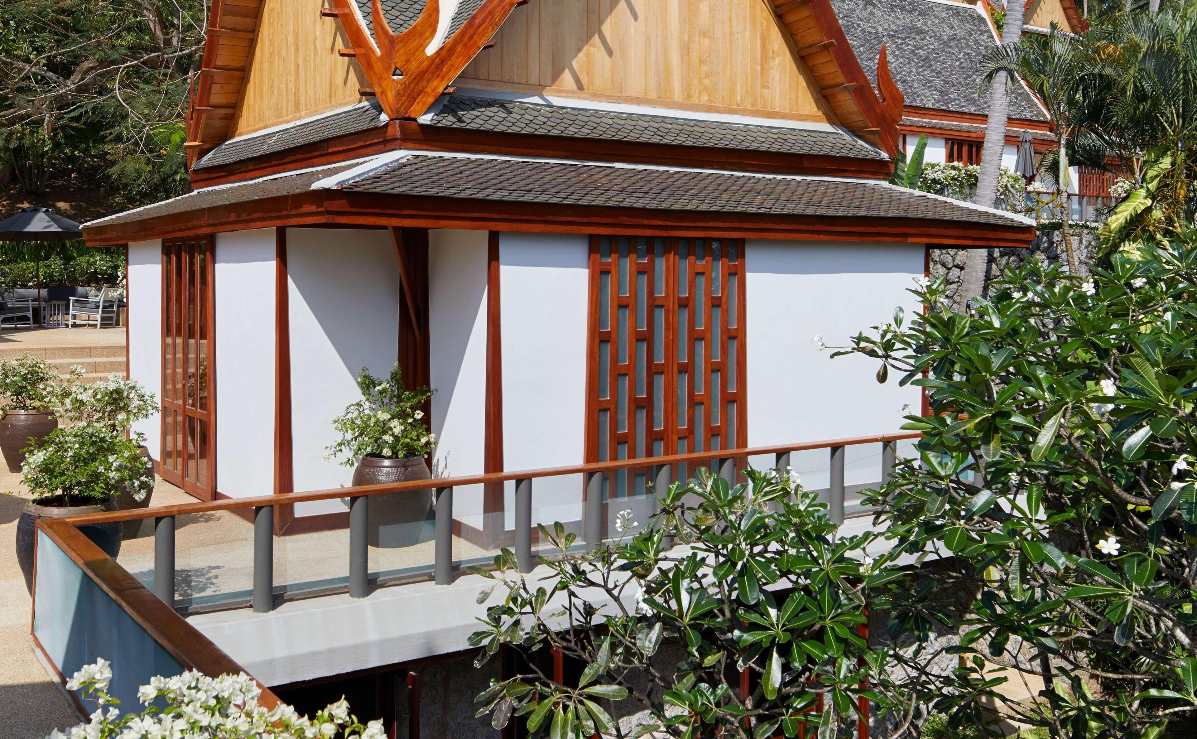 Villa Five Bedrooms with Private Pool