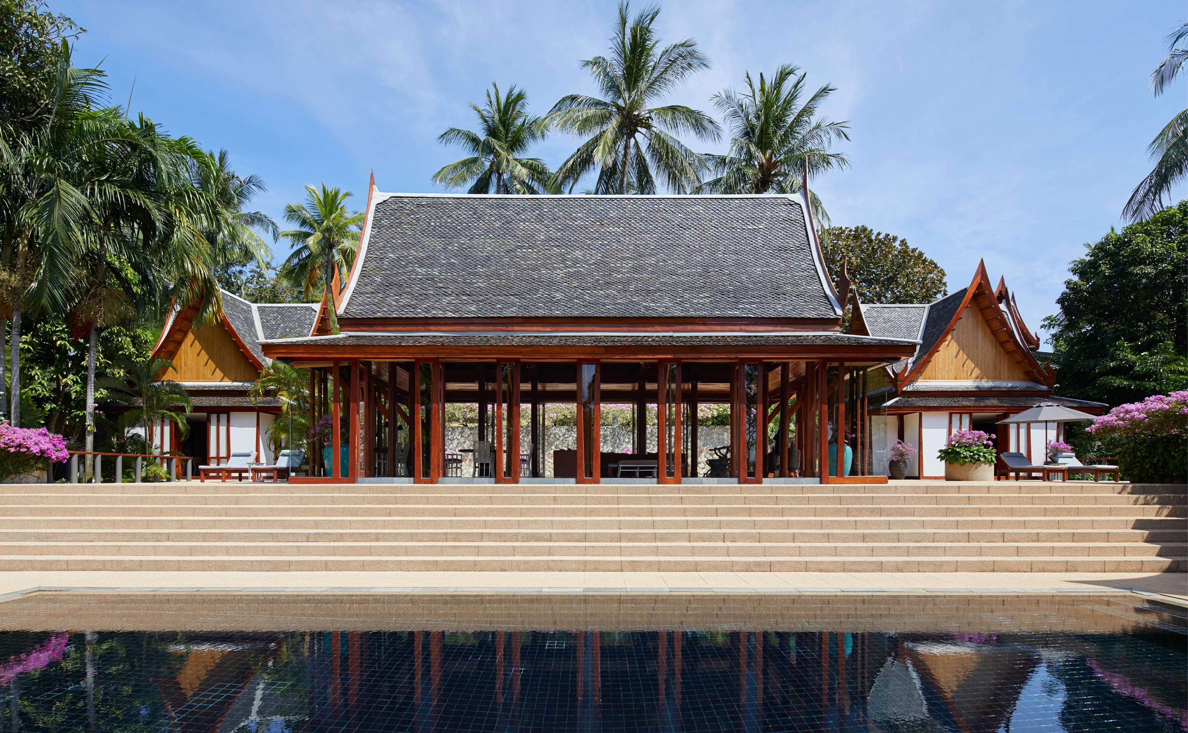 Villa Four Bedrooms with Private Pool