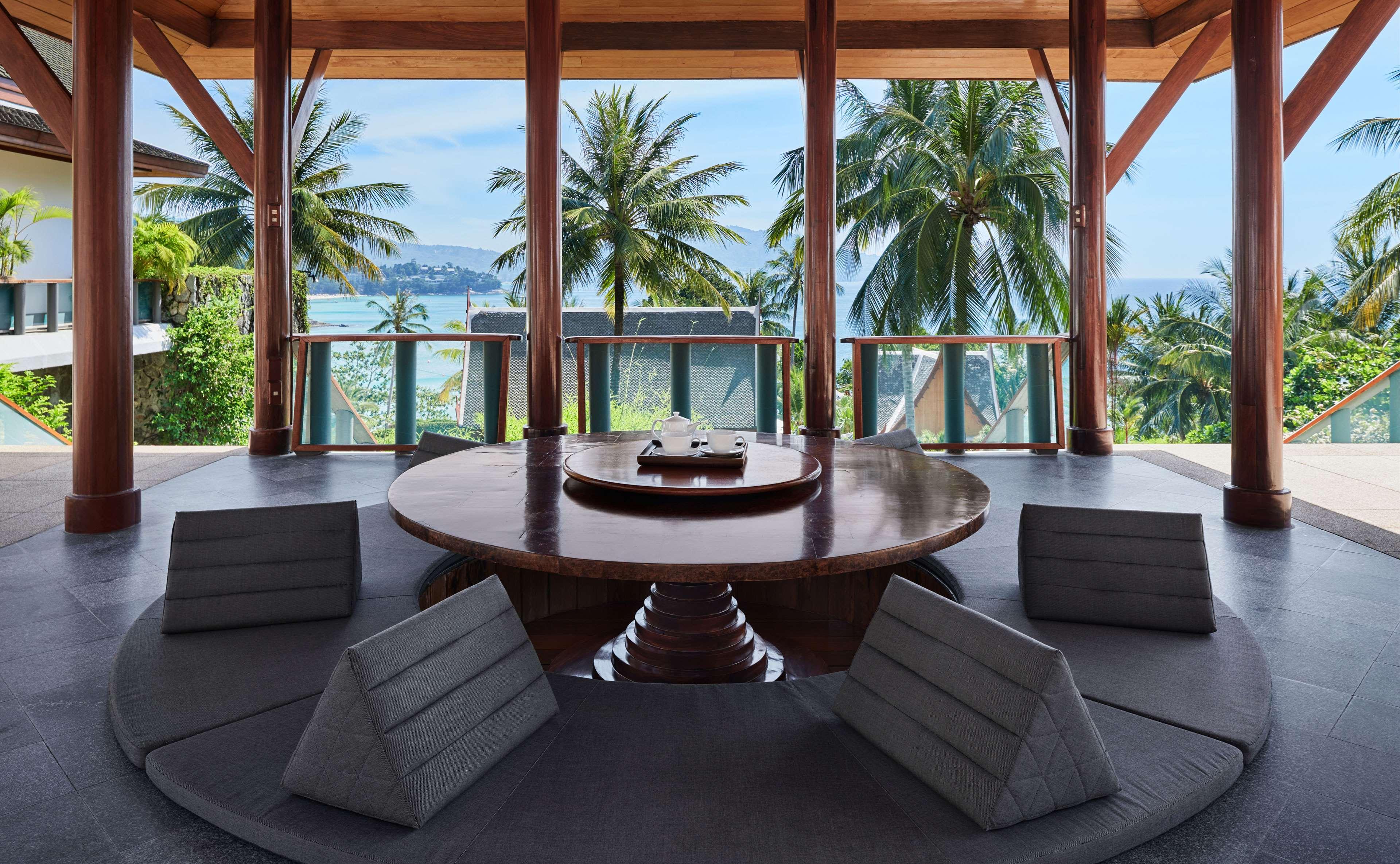 Villa Five Bedrooms with Private Pool