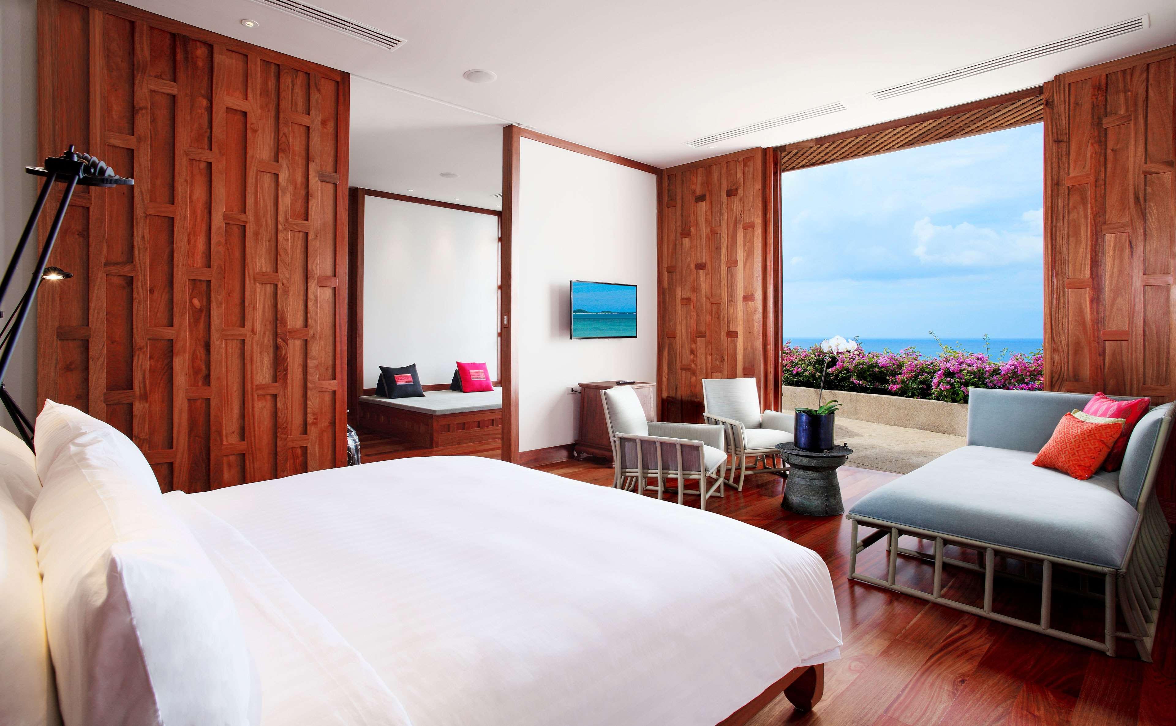 Villa Seven Bedrooms with More Than Three Bathrooms