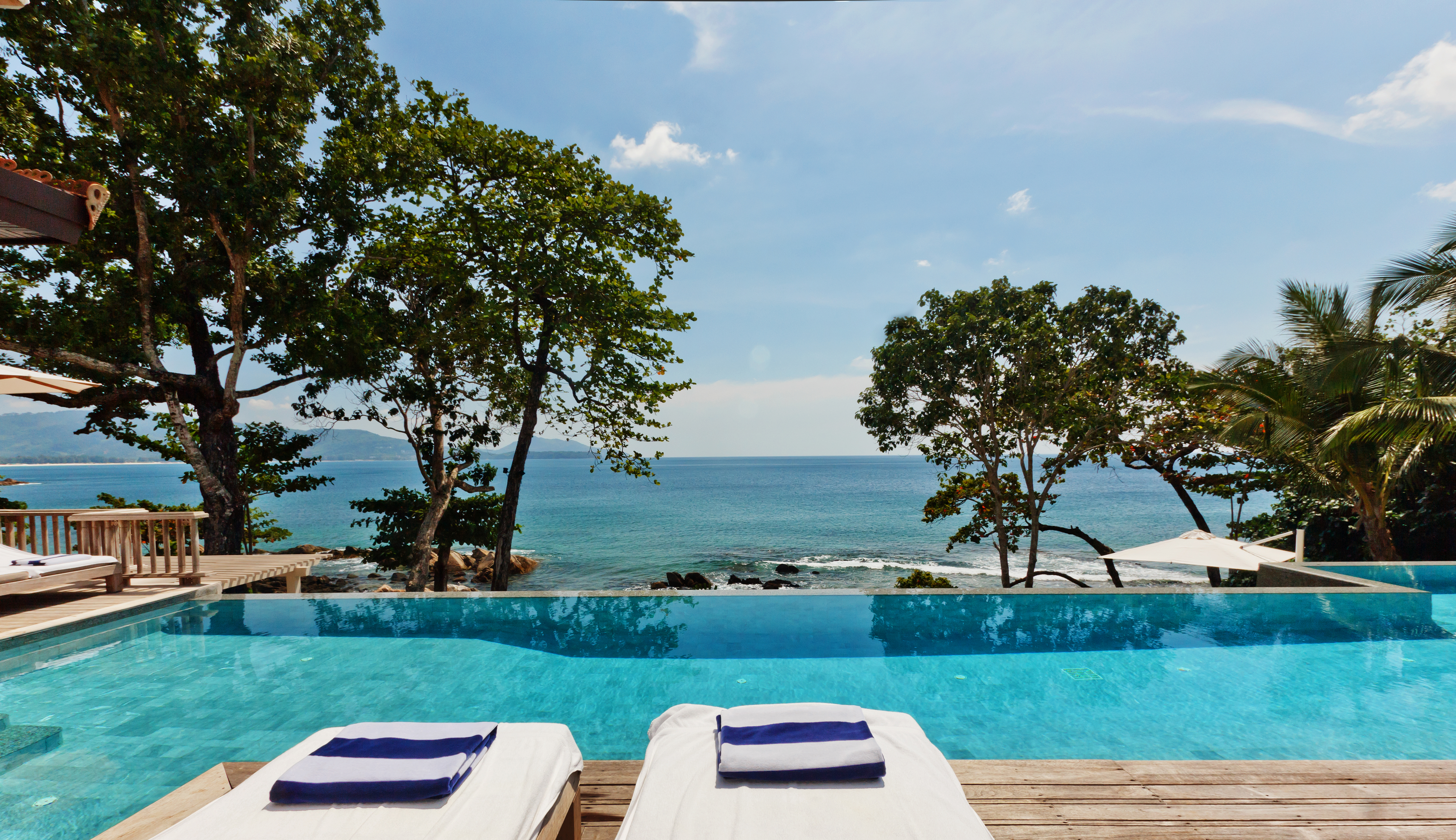 Villa Six Bedrooms with Private Pool