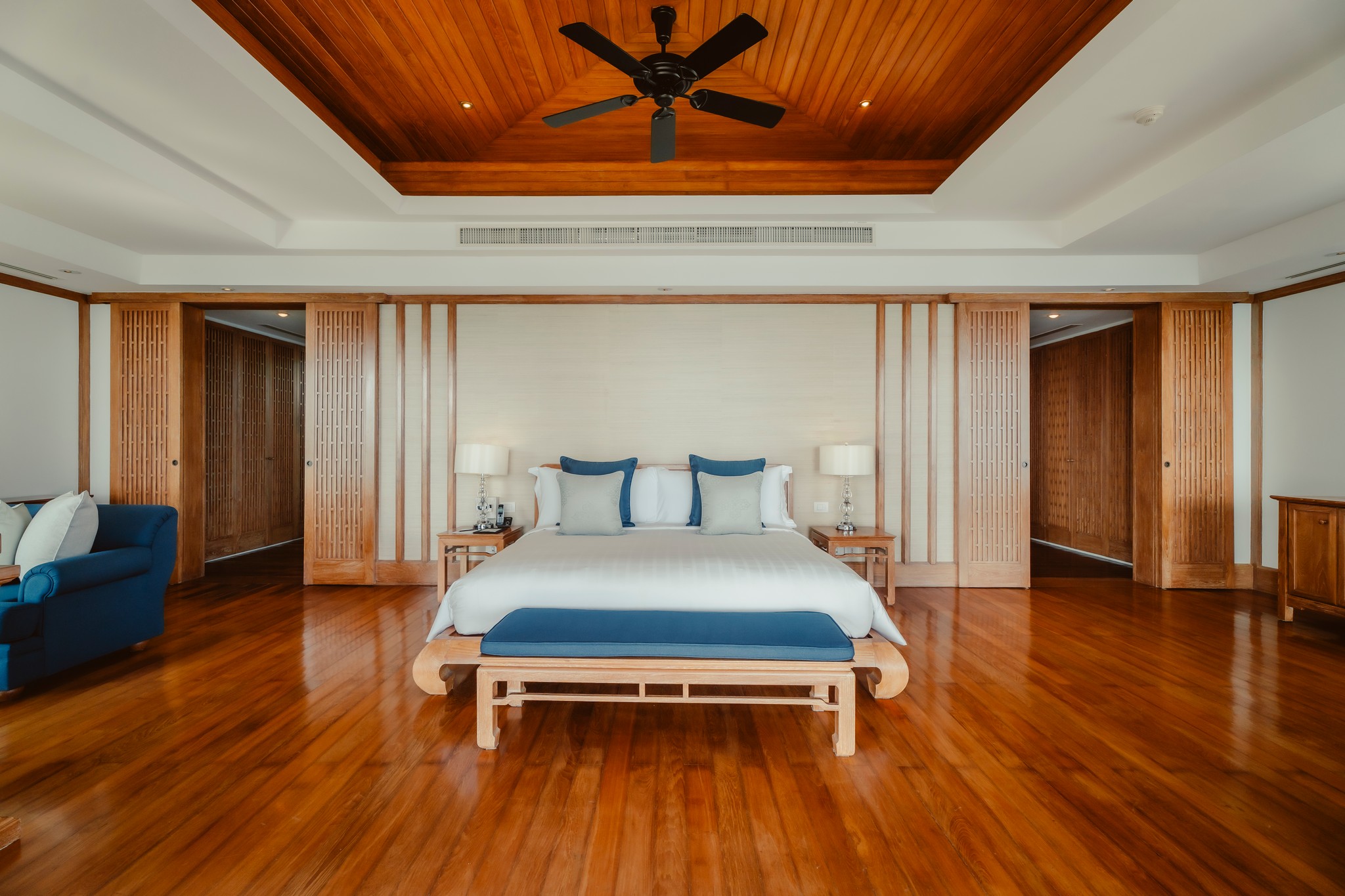 Villa Seven Bedrooms with Private Pool