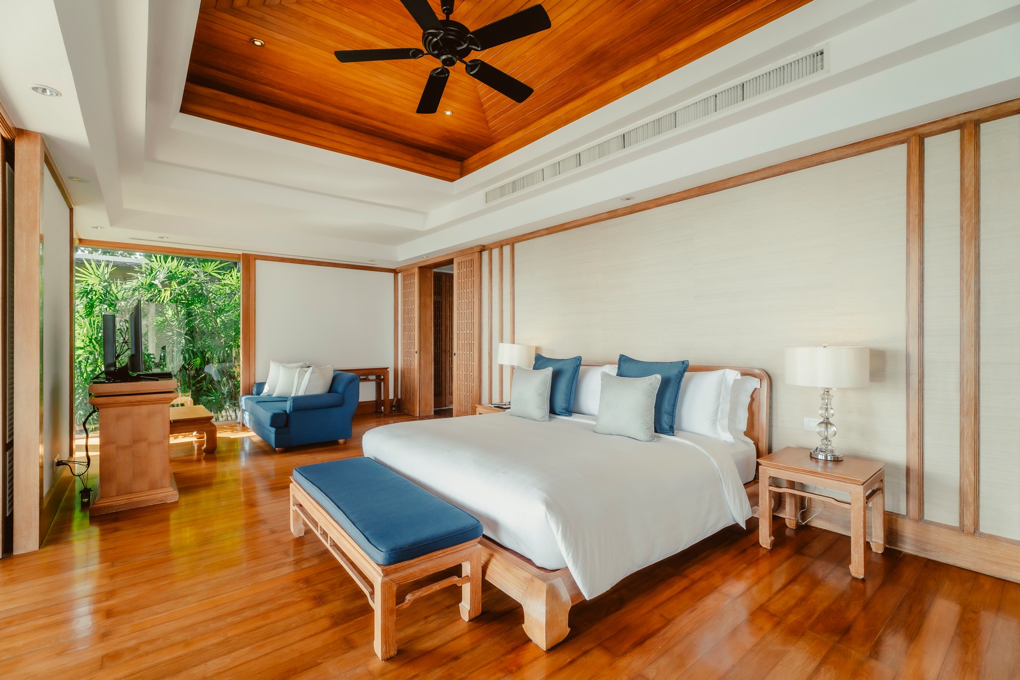 Villa Seven Bedrooms with Private Pool