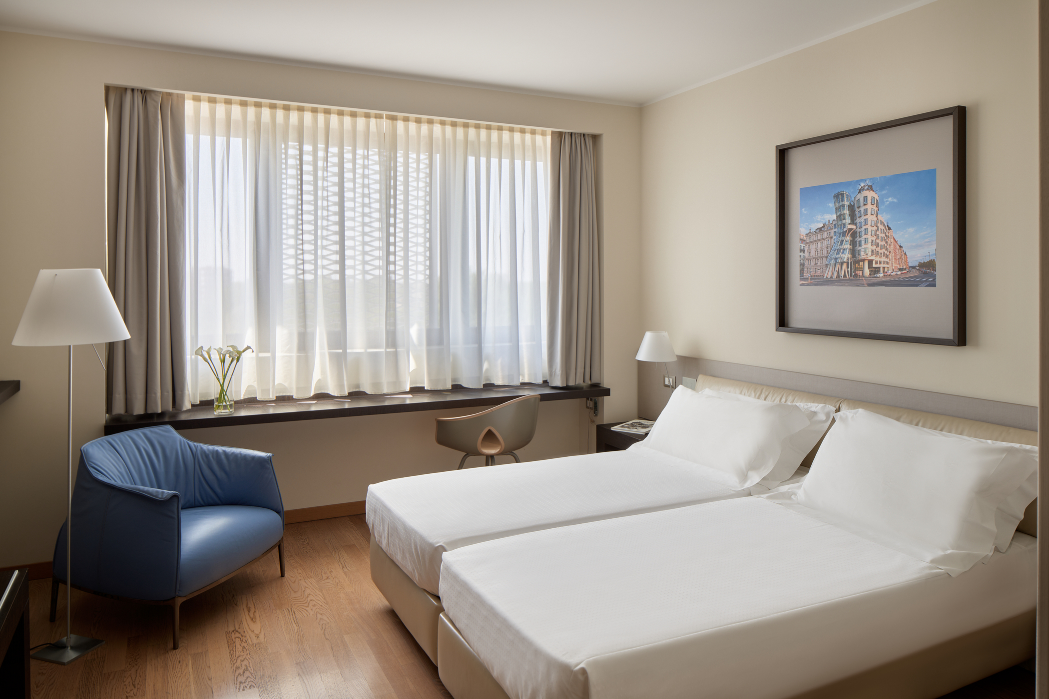 Double Single Superior