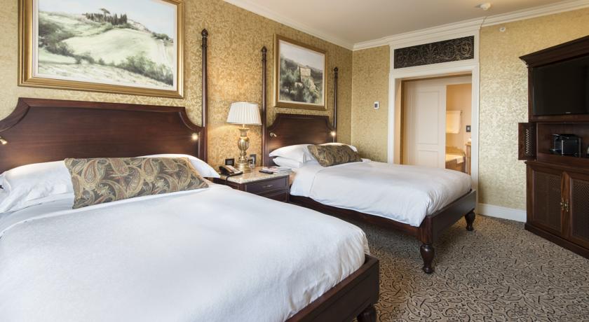 Room Superior Two Double Beds