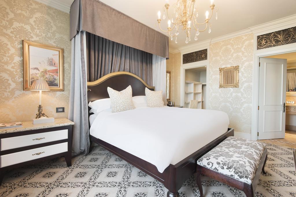 Suite King Bed Non Smoking