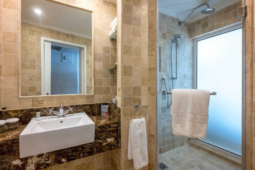 Room Queen Bed Non Smoking