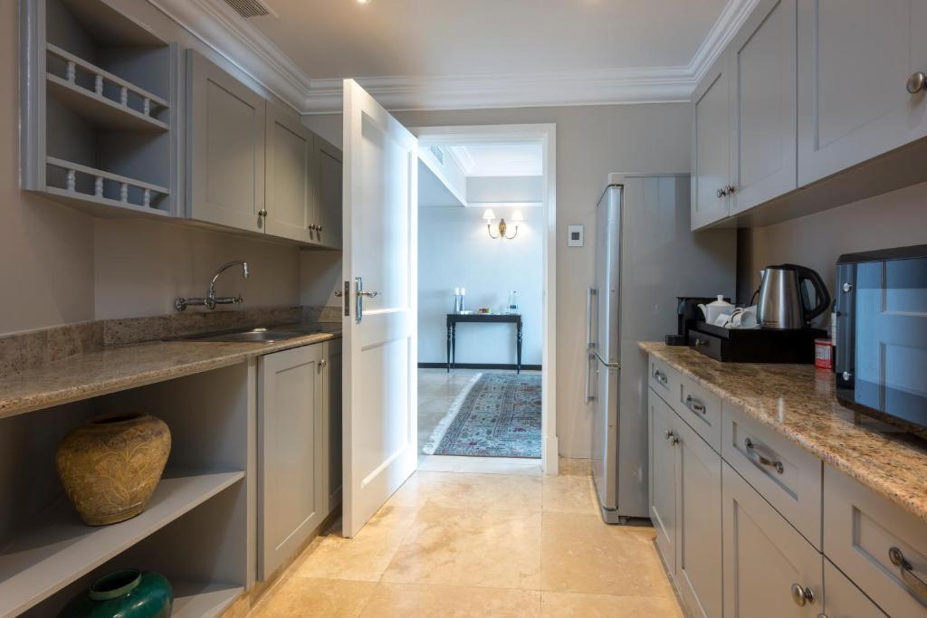 Studio King Bed Non Smoking