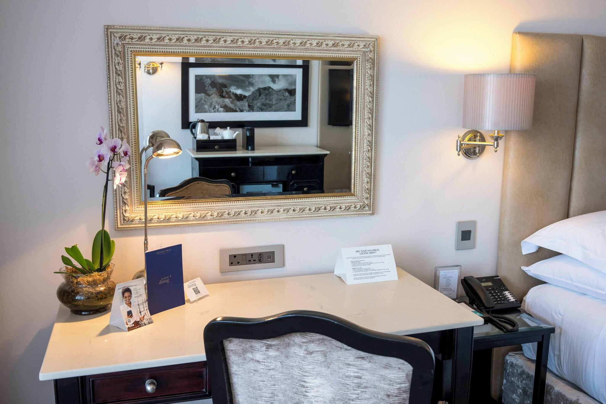 Room King Bed Non Smoking