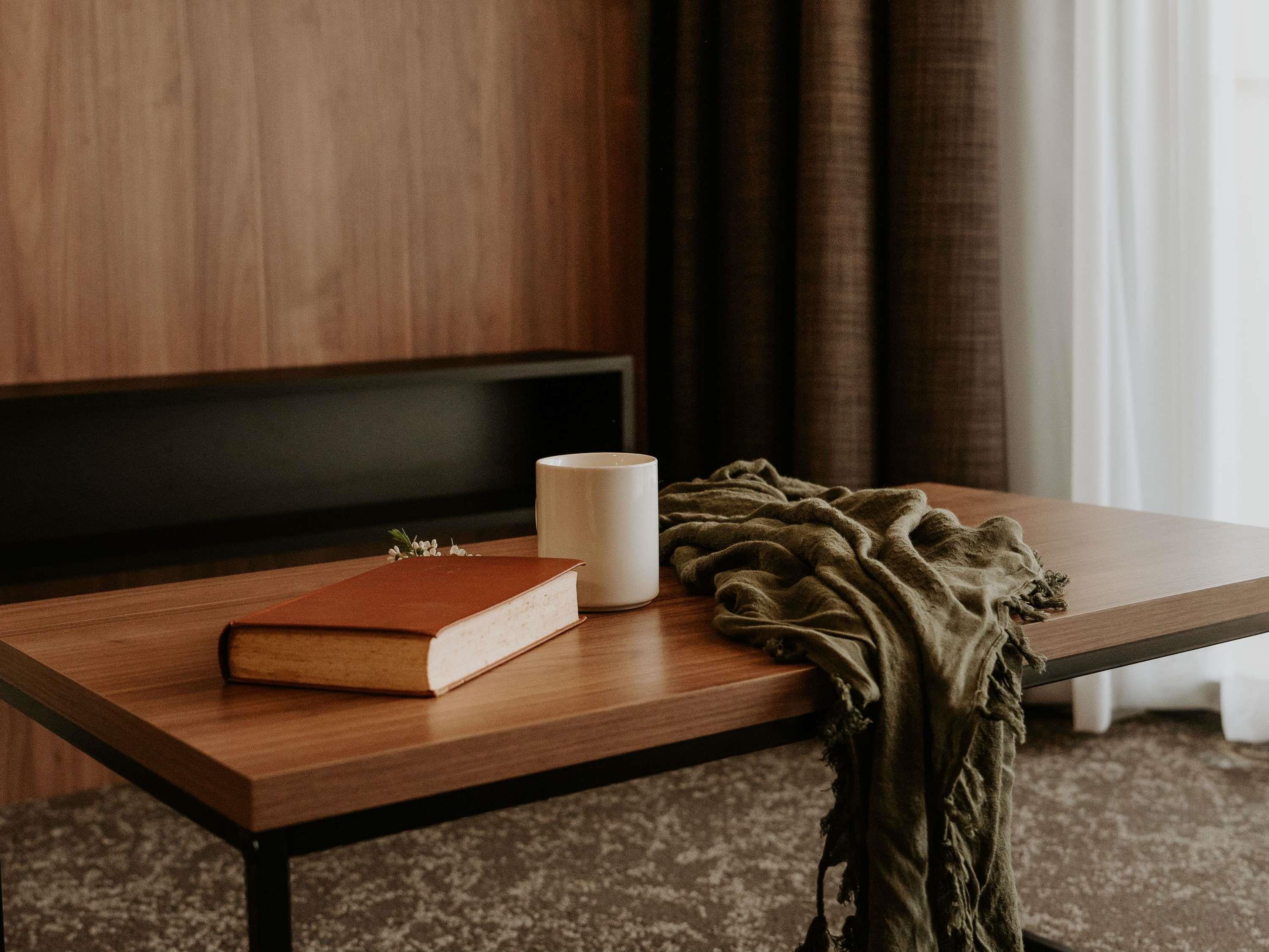 Suite Deluxe King Bed