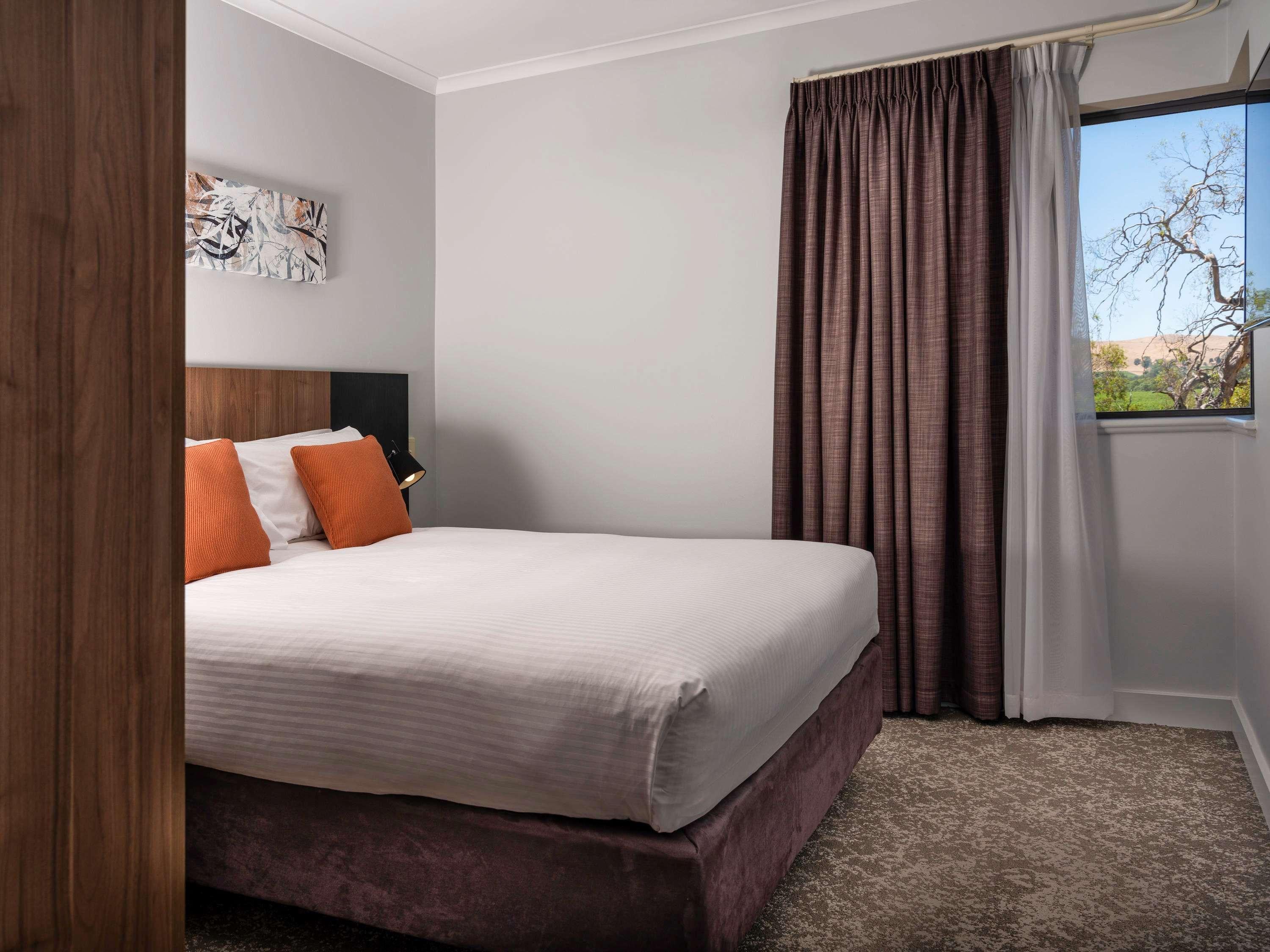 Apartment Queen Bed Two Bedrooms