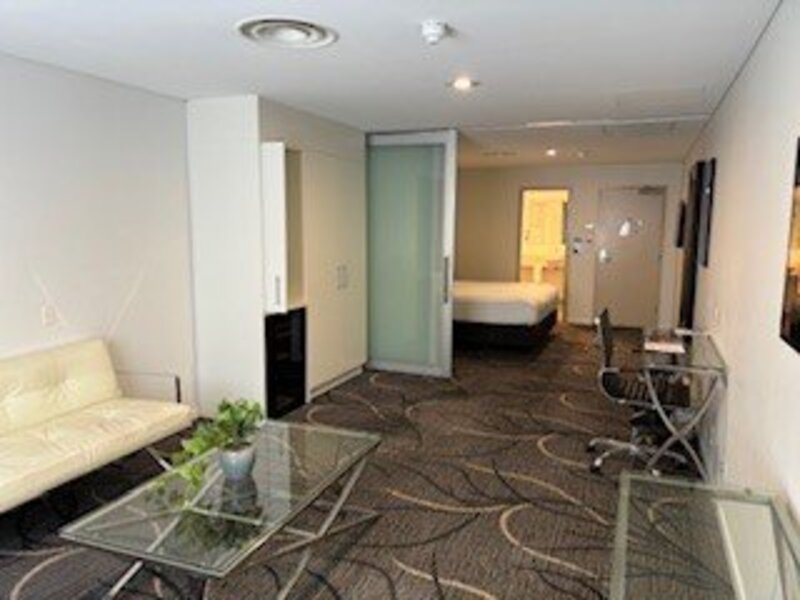 Double Deluxe King Bed