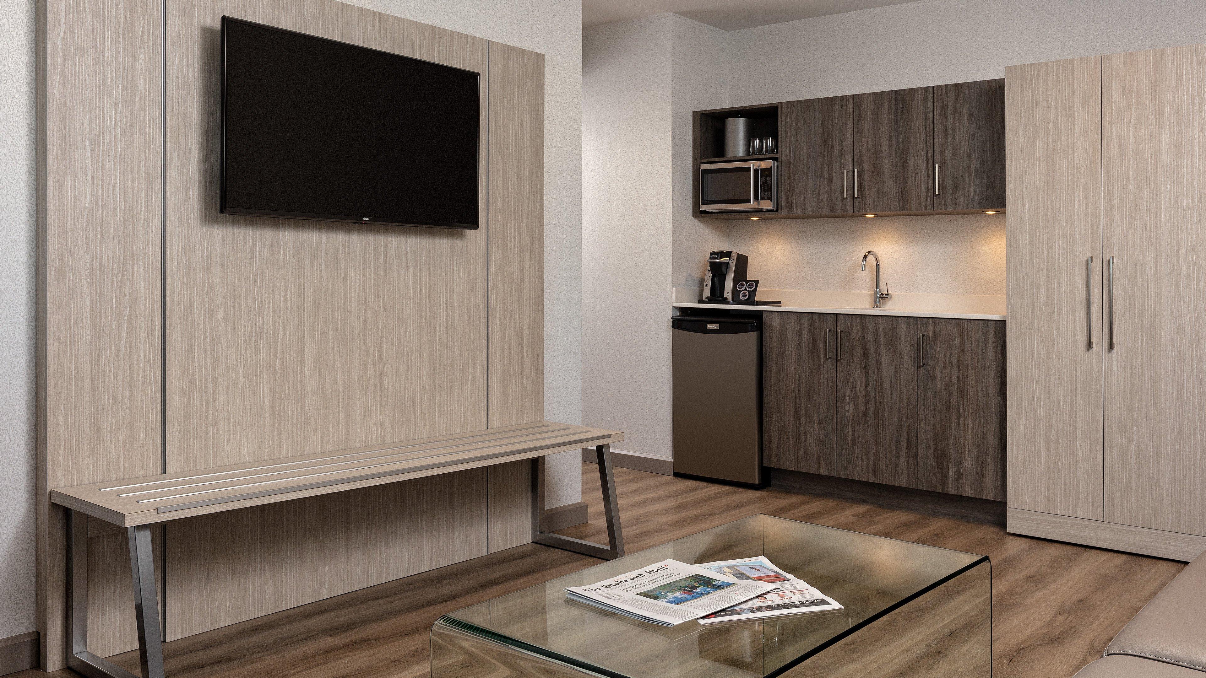 Suite with Kitchenette