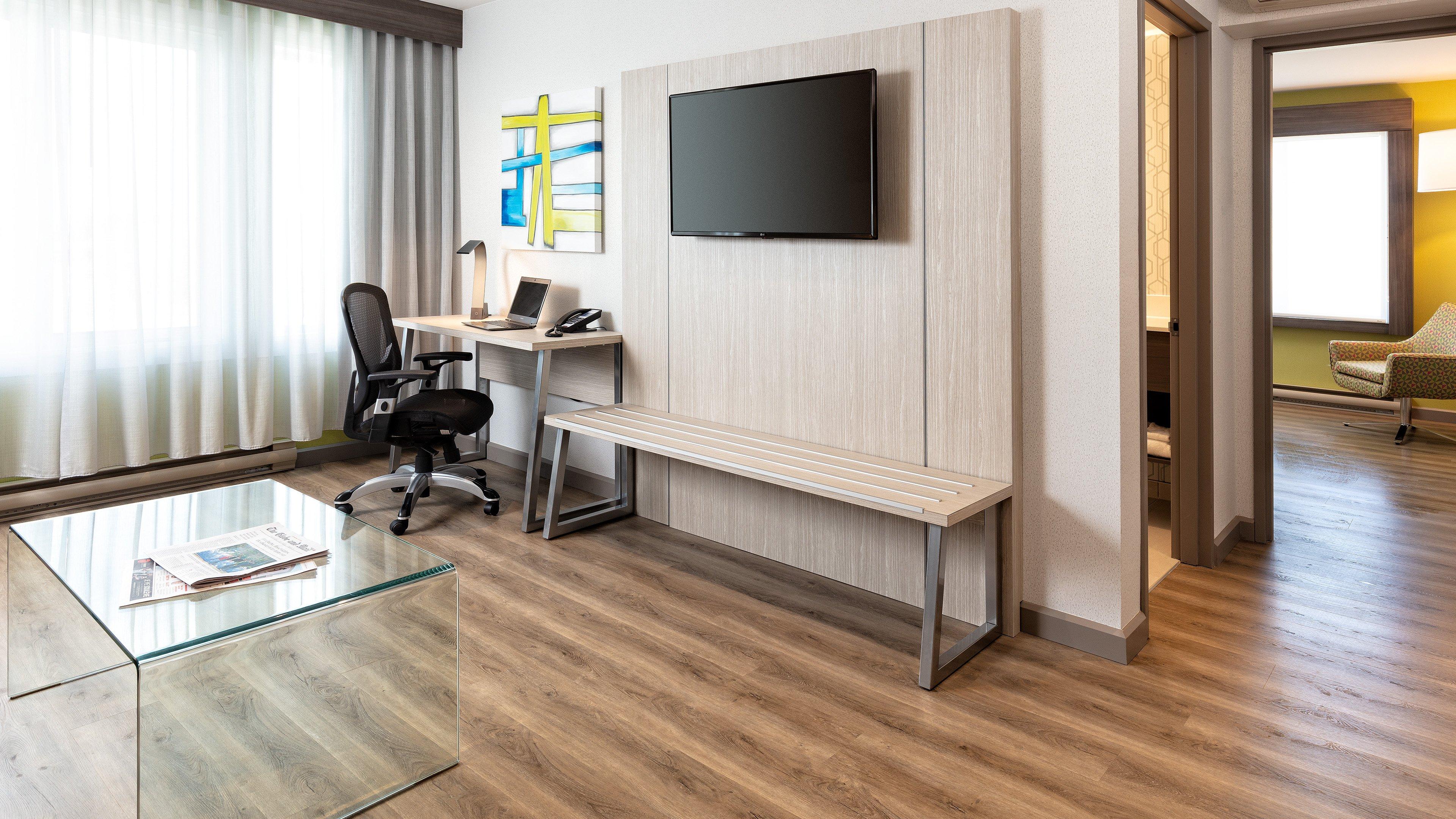 Suite with Kitchenette