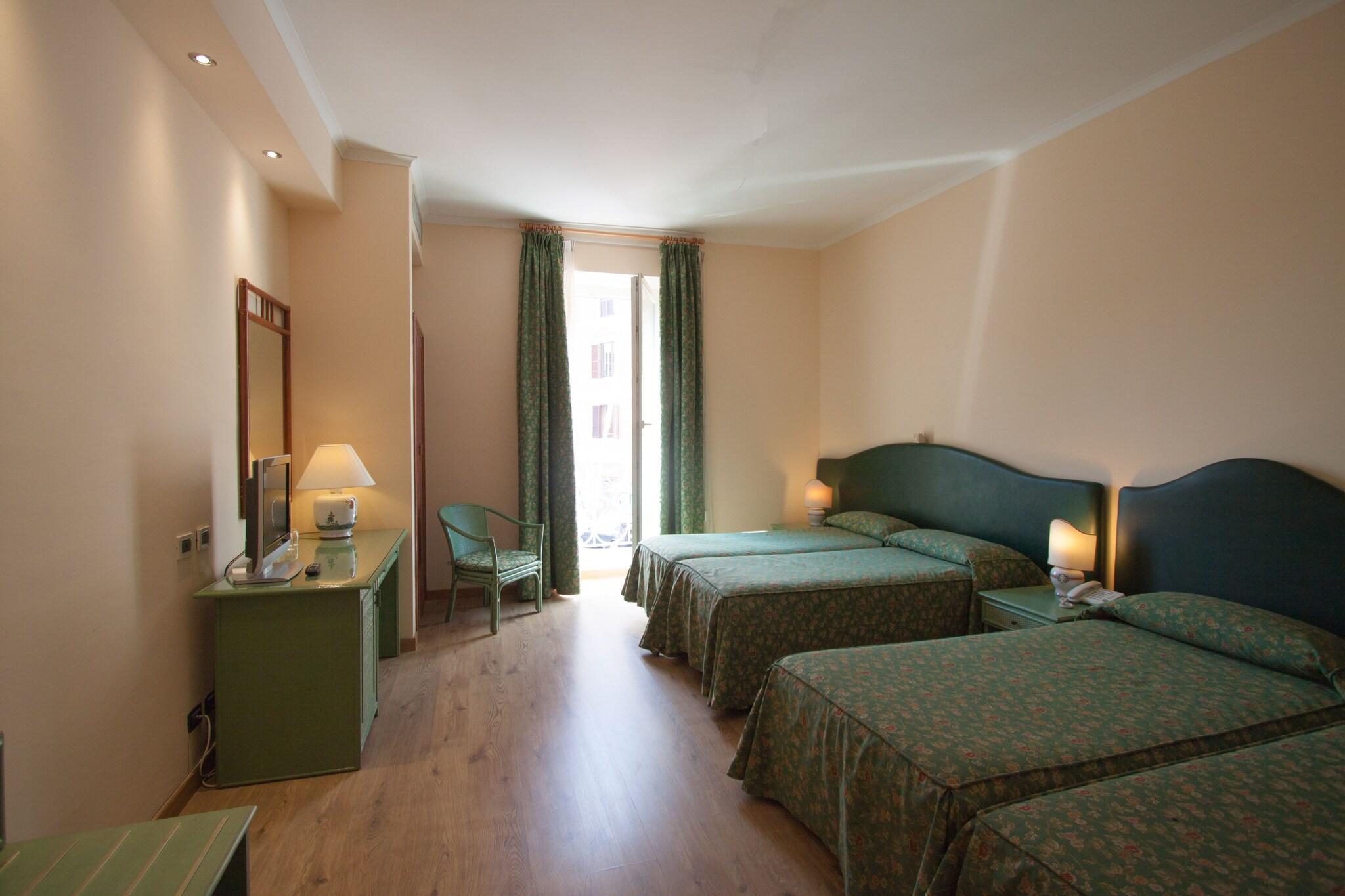 Quadruple Three Beds