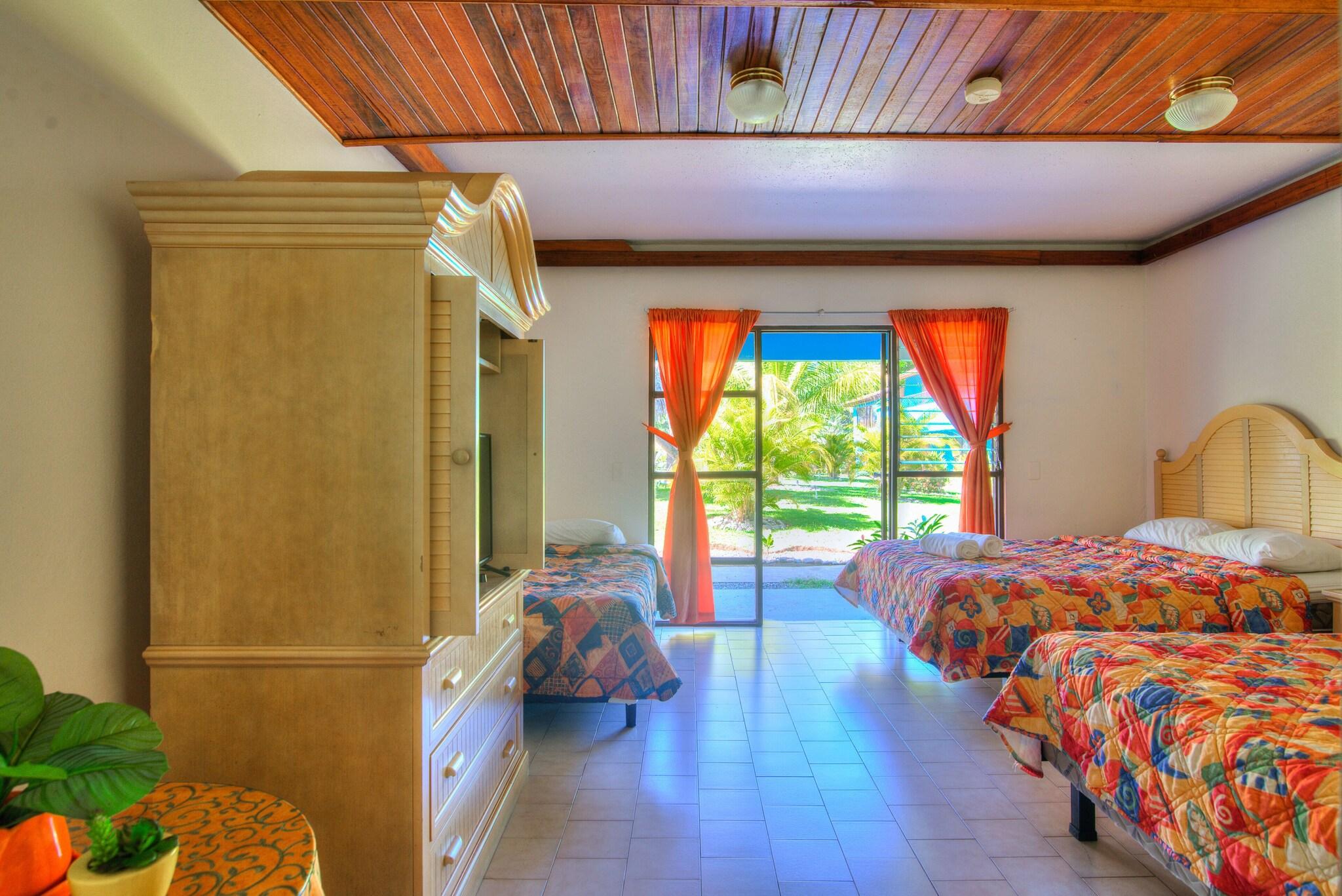 Family Room Two Queen Beds