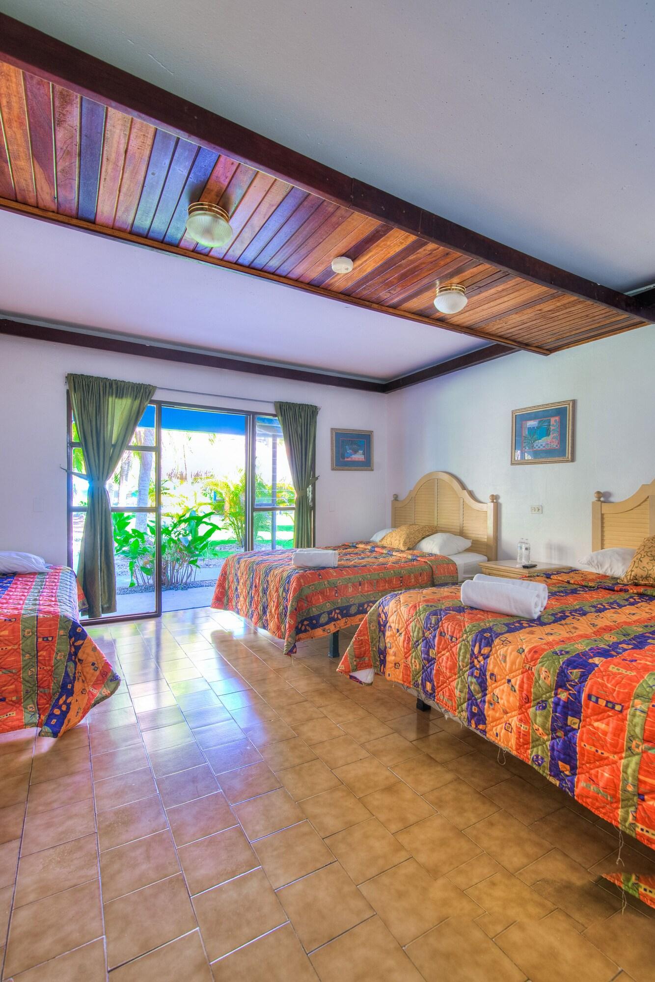 Family Room Two Queen Beds