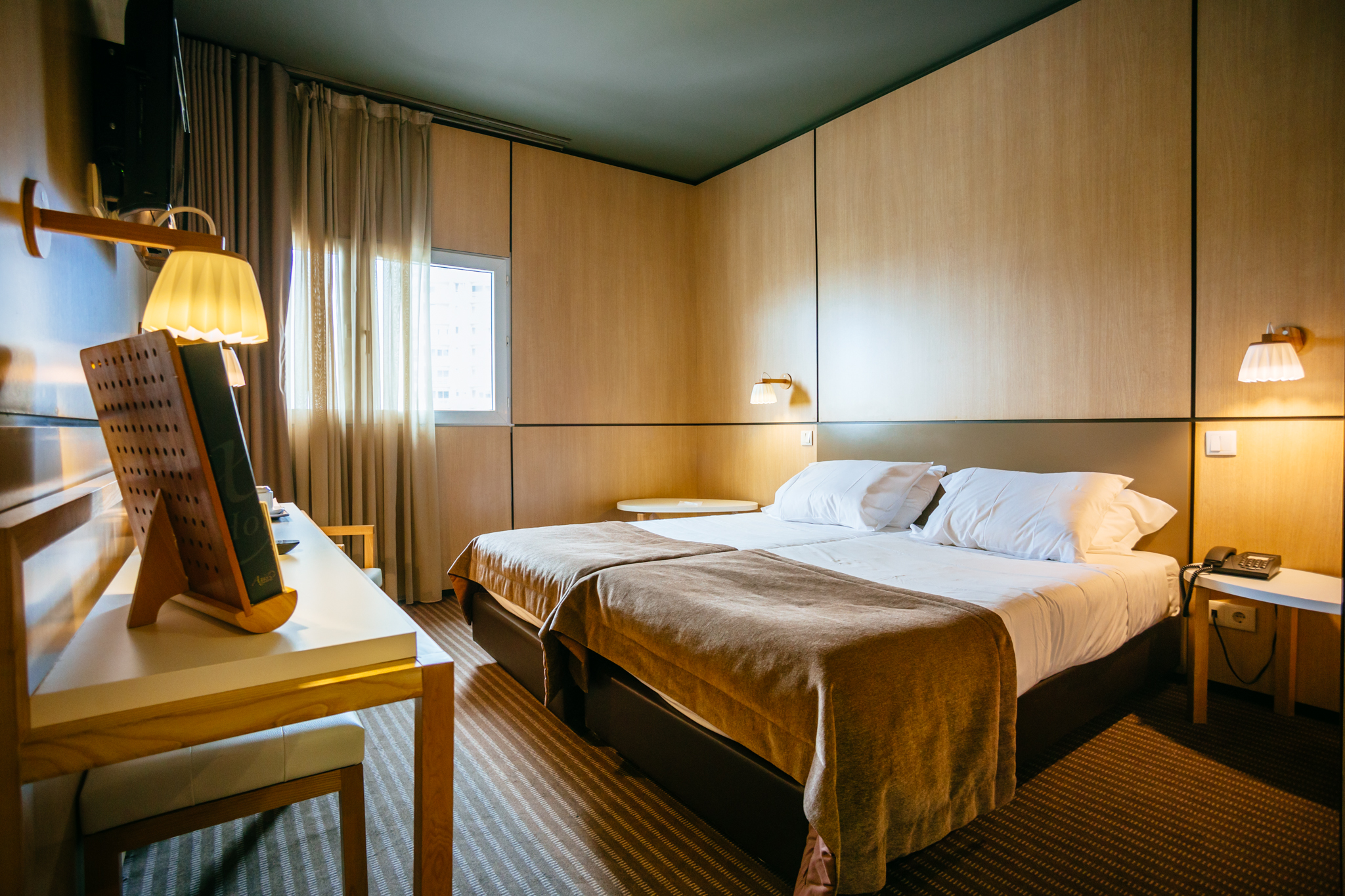 Double or Twin Standard