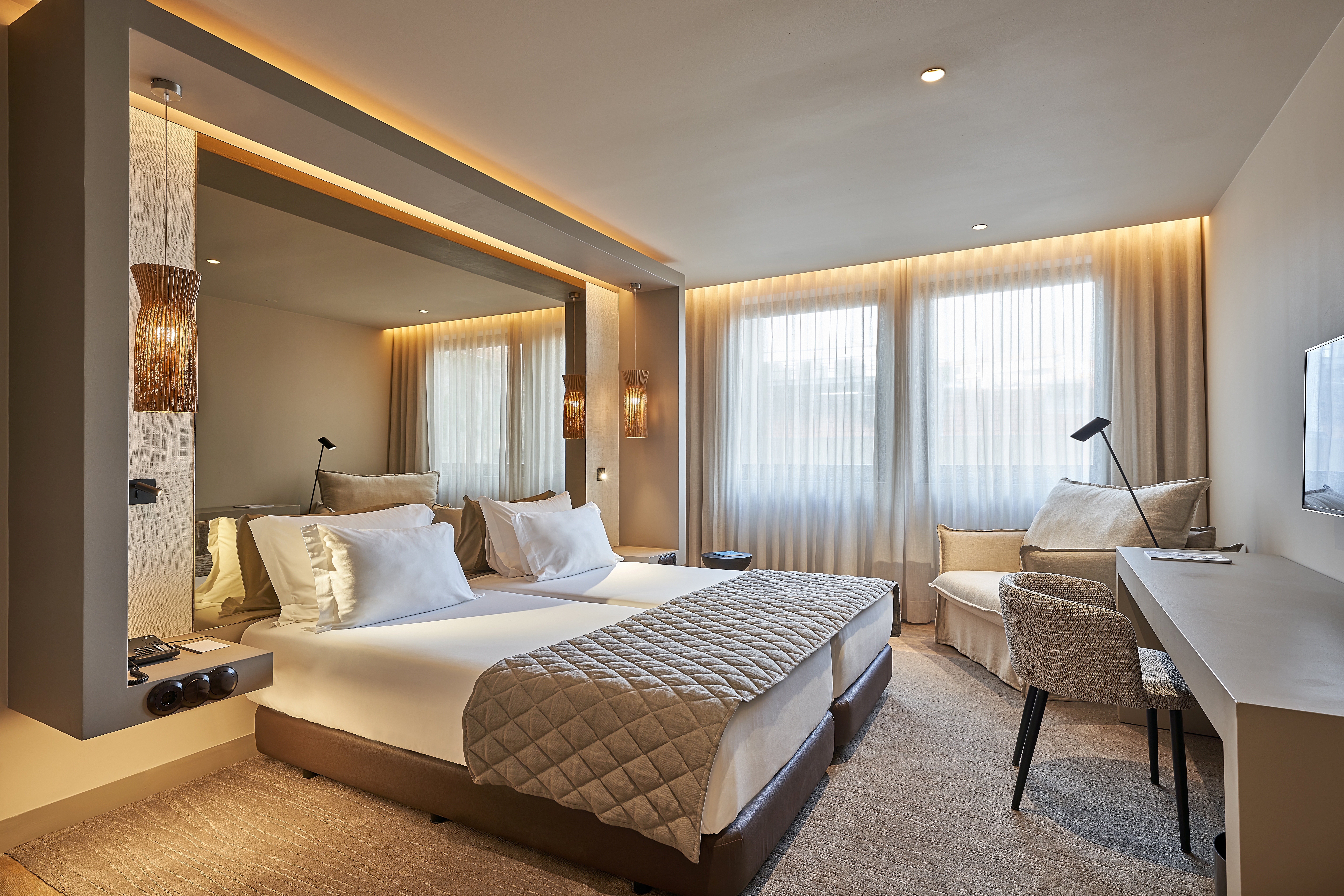 Double or Twin Standard