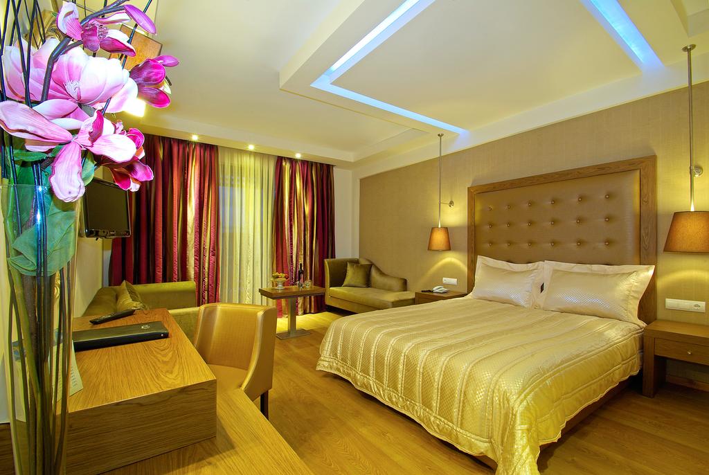 Family Room Standard