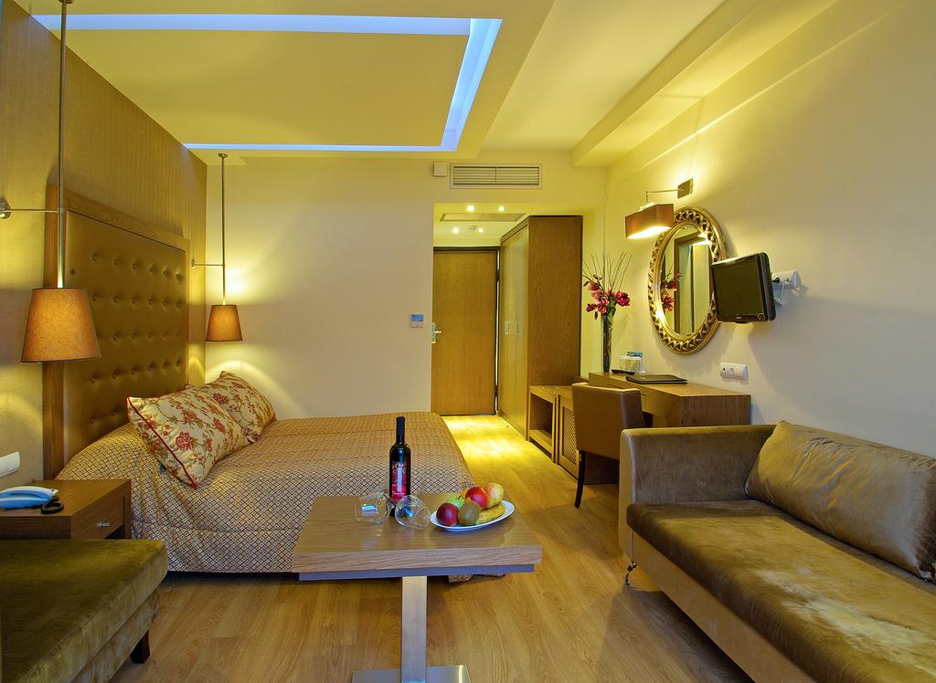 Family Room Standard