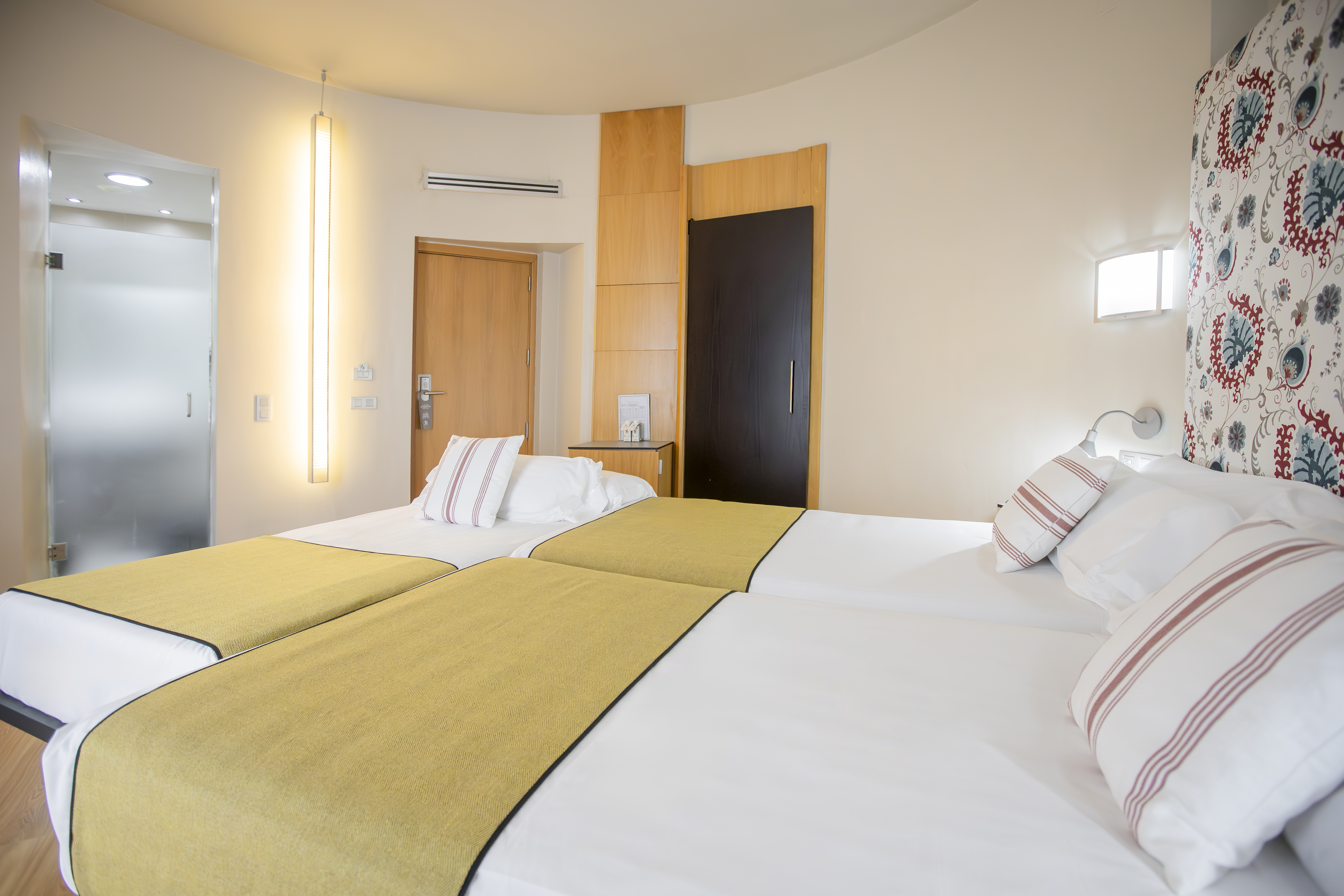 Double or Twin Capacity 3