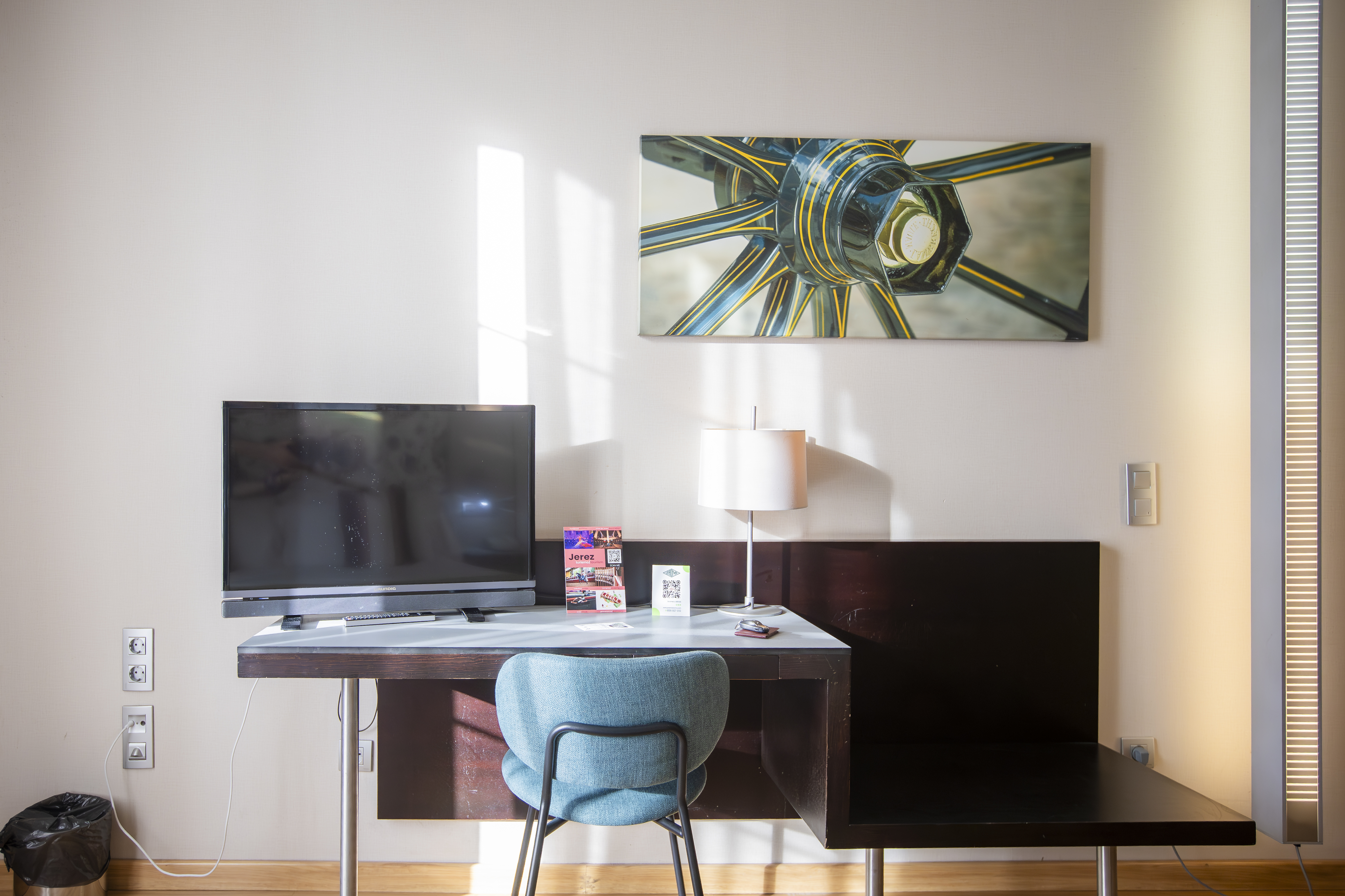 Double or Twin Standard