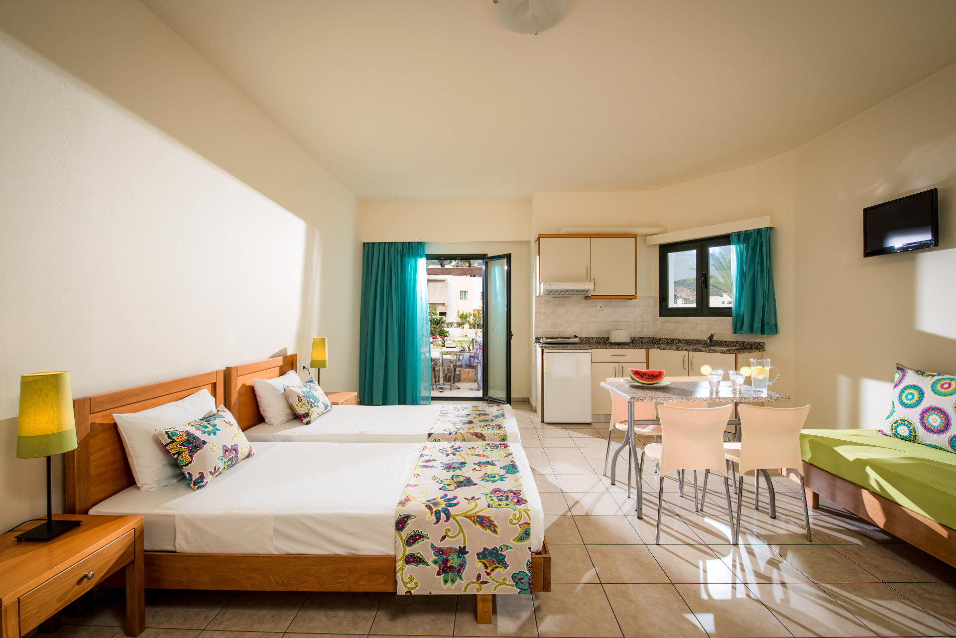 Studio Deluxe Pool View