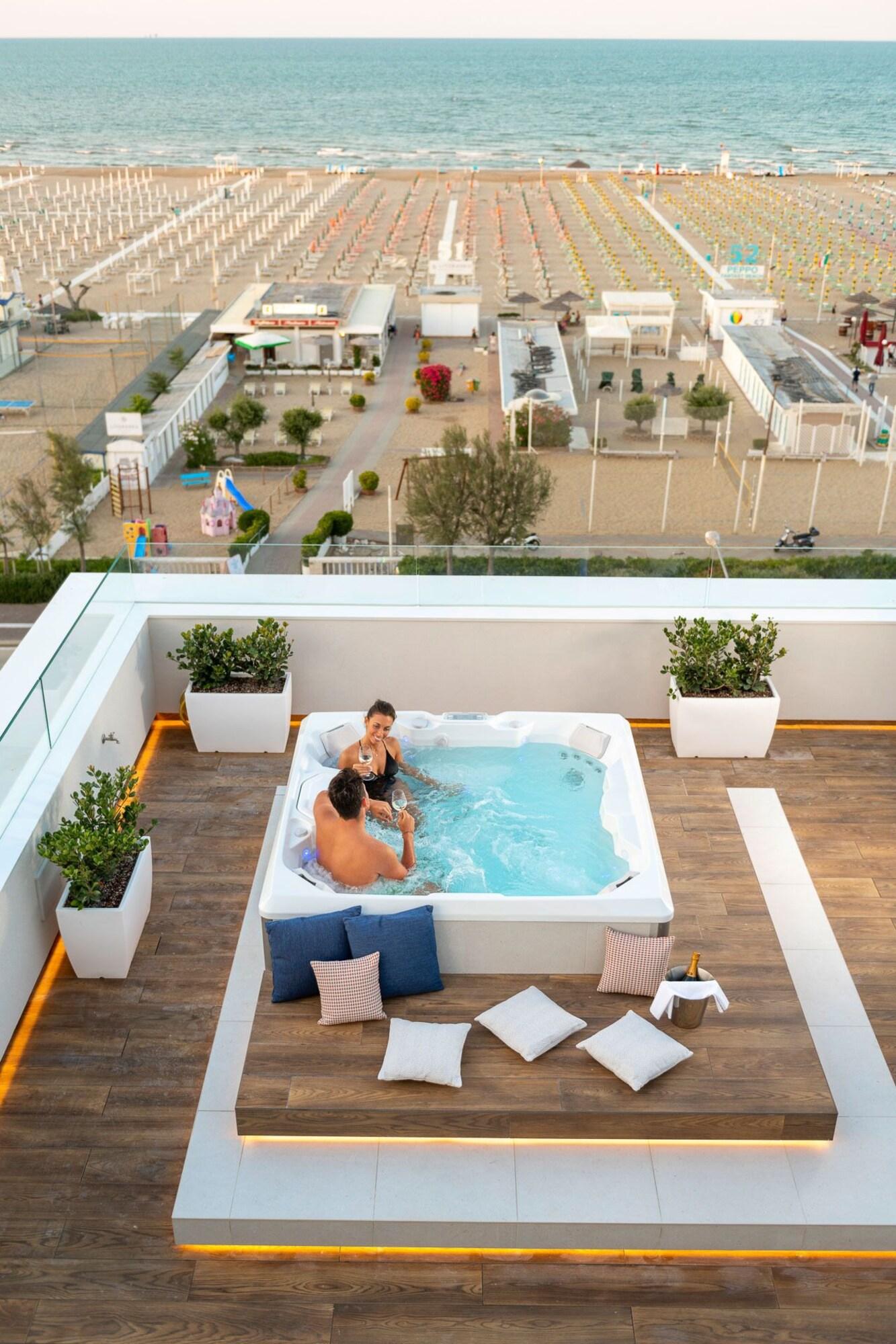 Suite Queen Size Bed