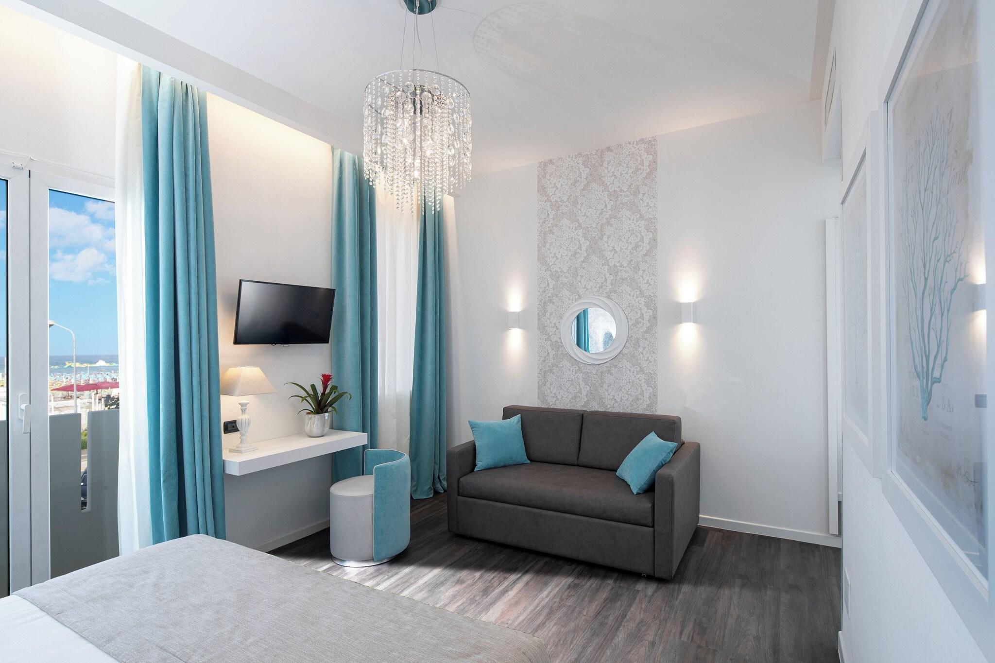 Junior Suite Queen Size Bed