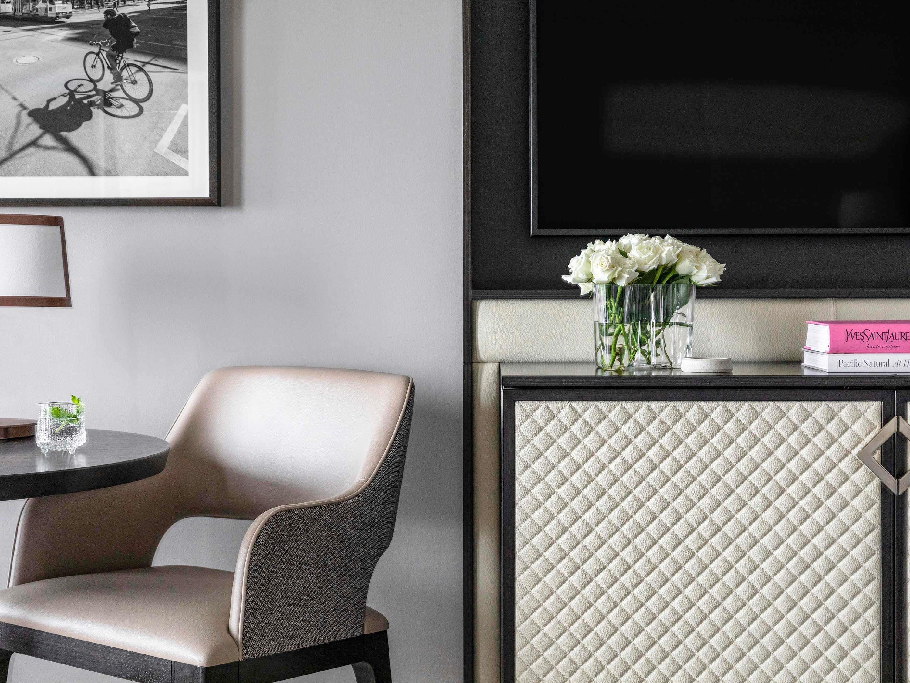 Double Superior King Bed